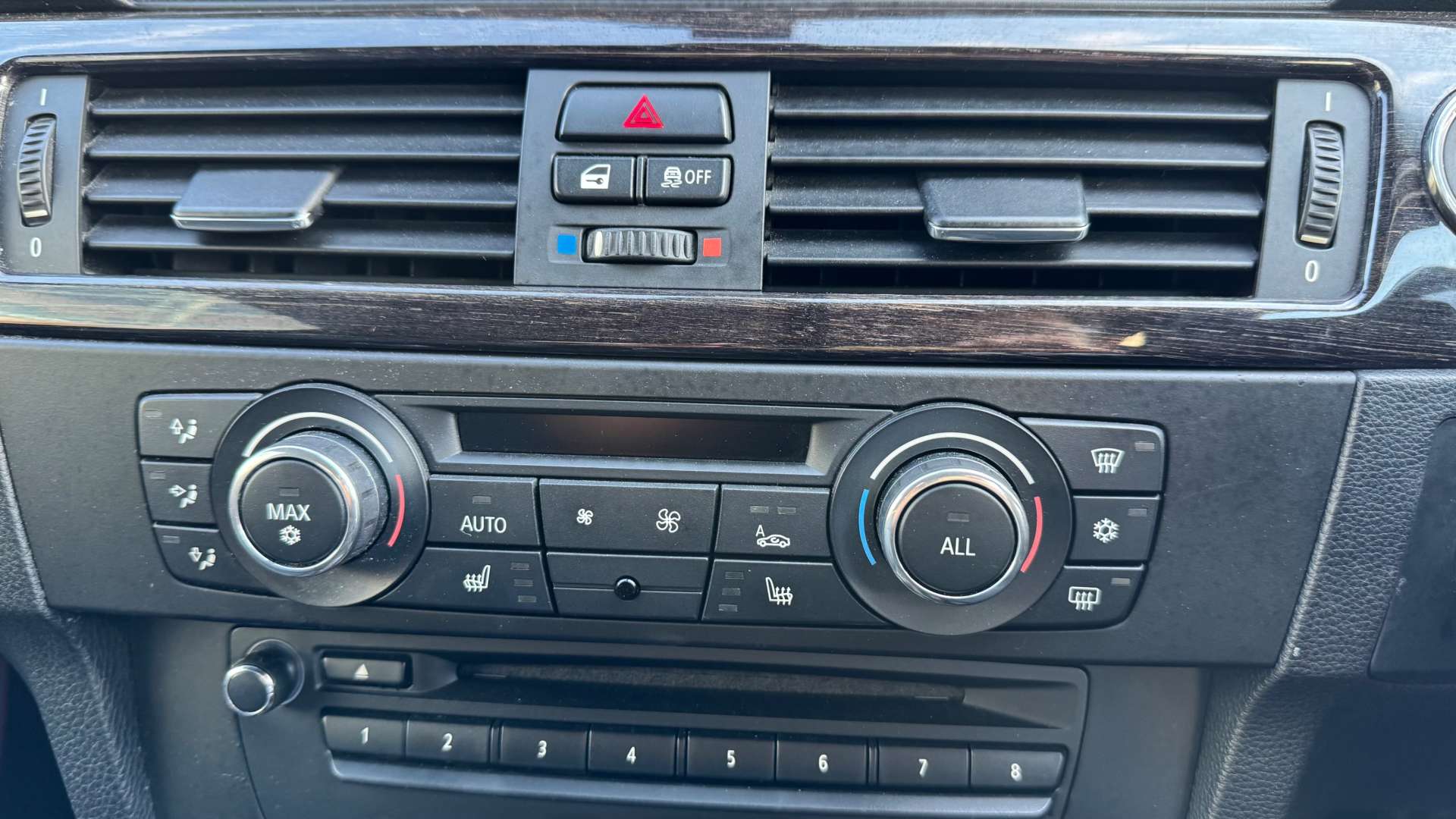 BMW 3 SERIES 3.0 325i M Sport Auto 2dr #31