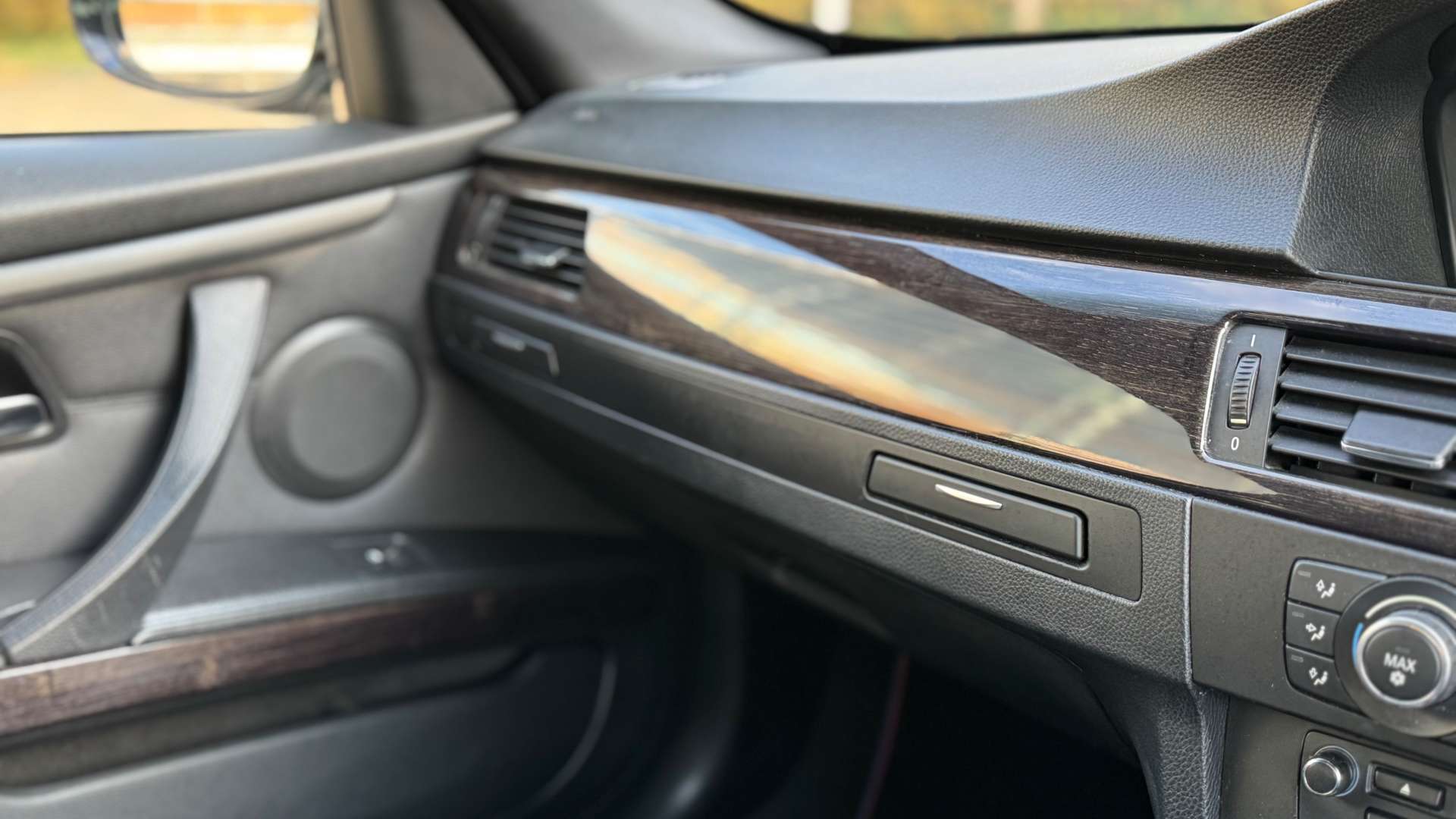 BMW 3 SERIES 3.0 325i M Sport Auto 2dr #36