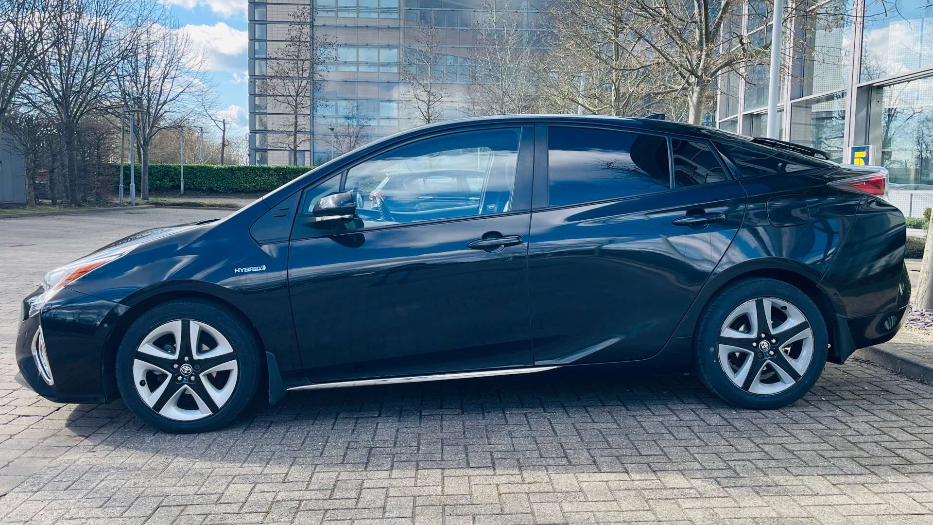 TOYOTA PRIUS 1.8 Prius Excel VVT-i CVT 5dr #7