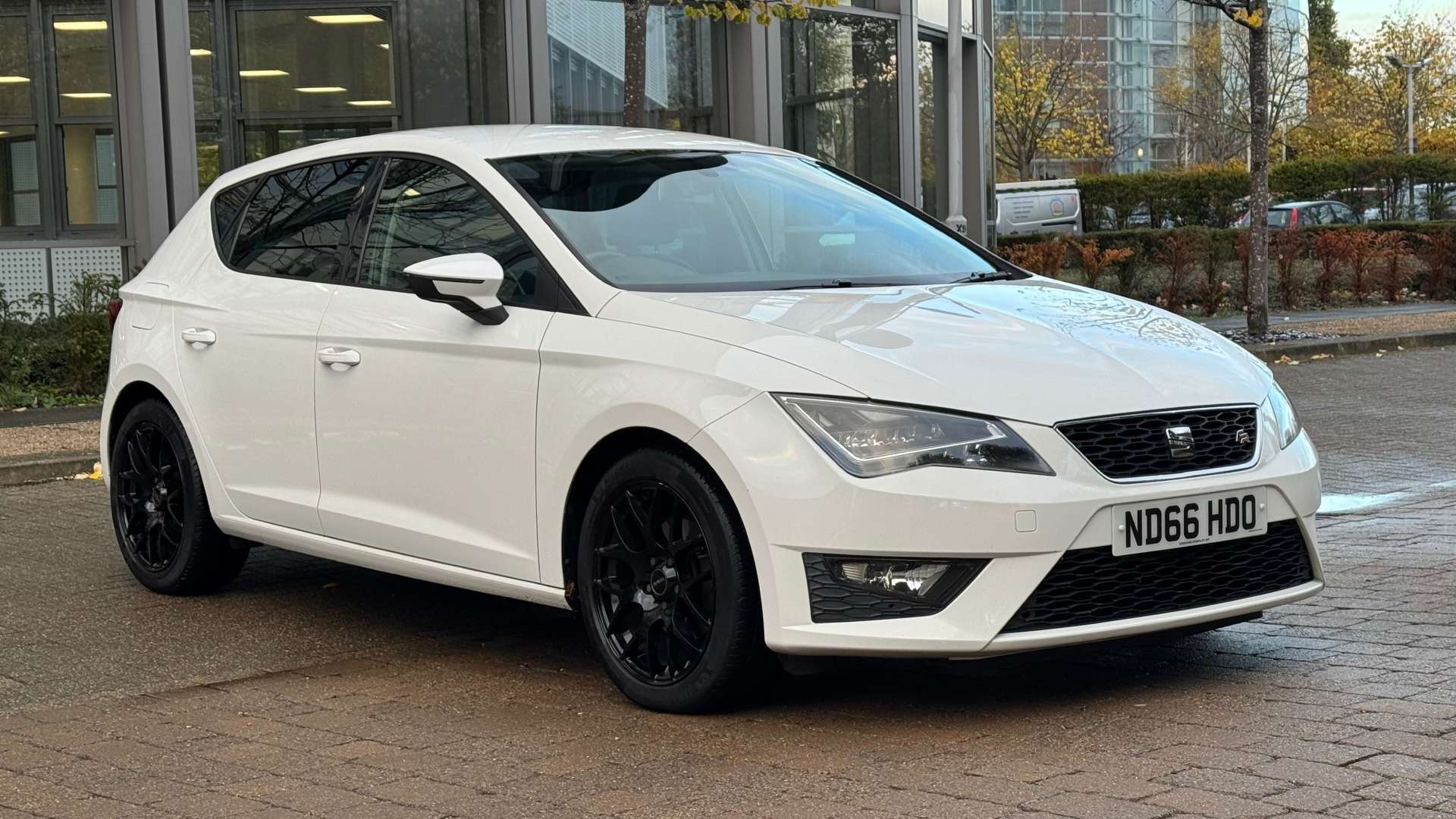 SEAT LEON 1.4 Leon FR Technology EcoTSI 5dr #3