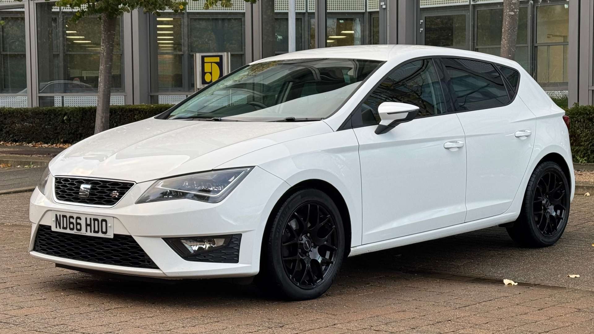 SEAT LEON 1.4 Leon FR Technology EcoTSI 5dr #5