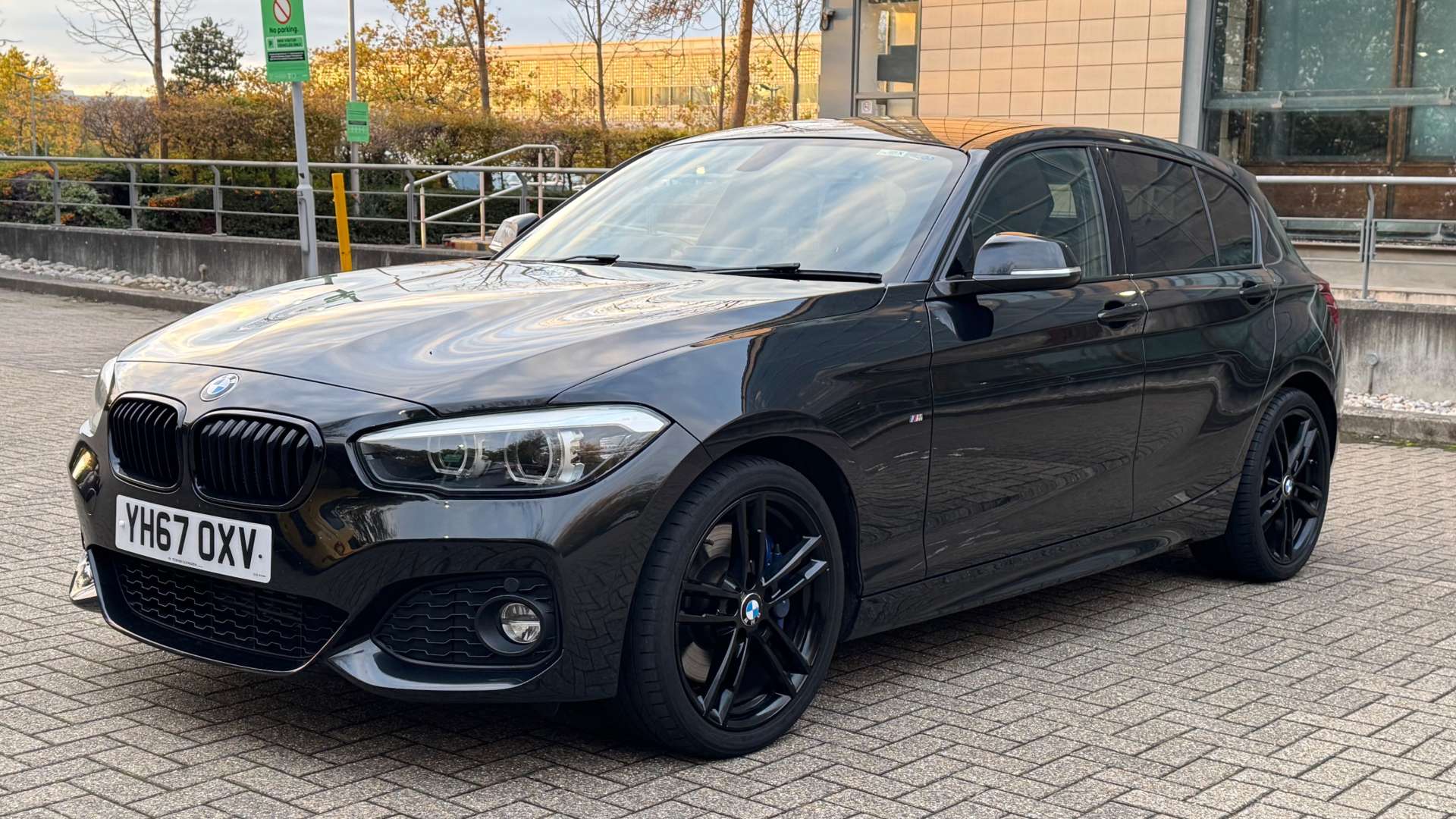 BMW 1 SERIES 2.0 118d M Sport Shadow Edition Auto 5dr #5