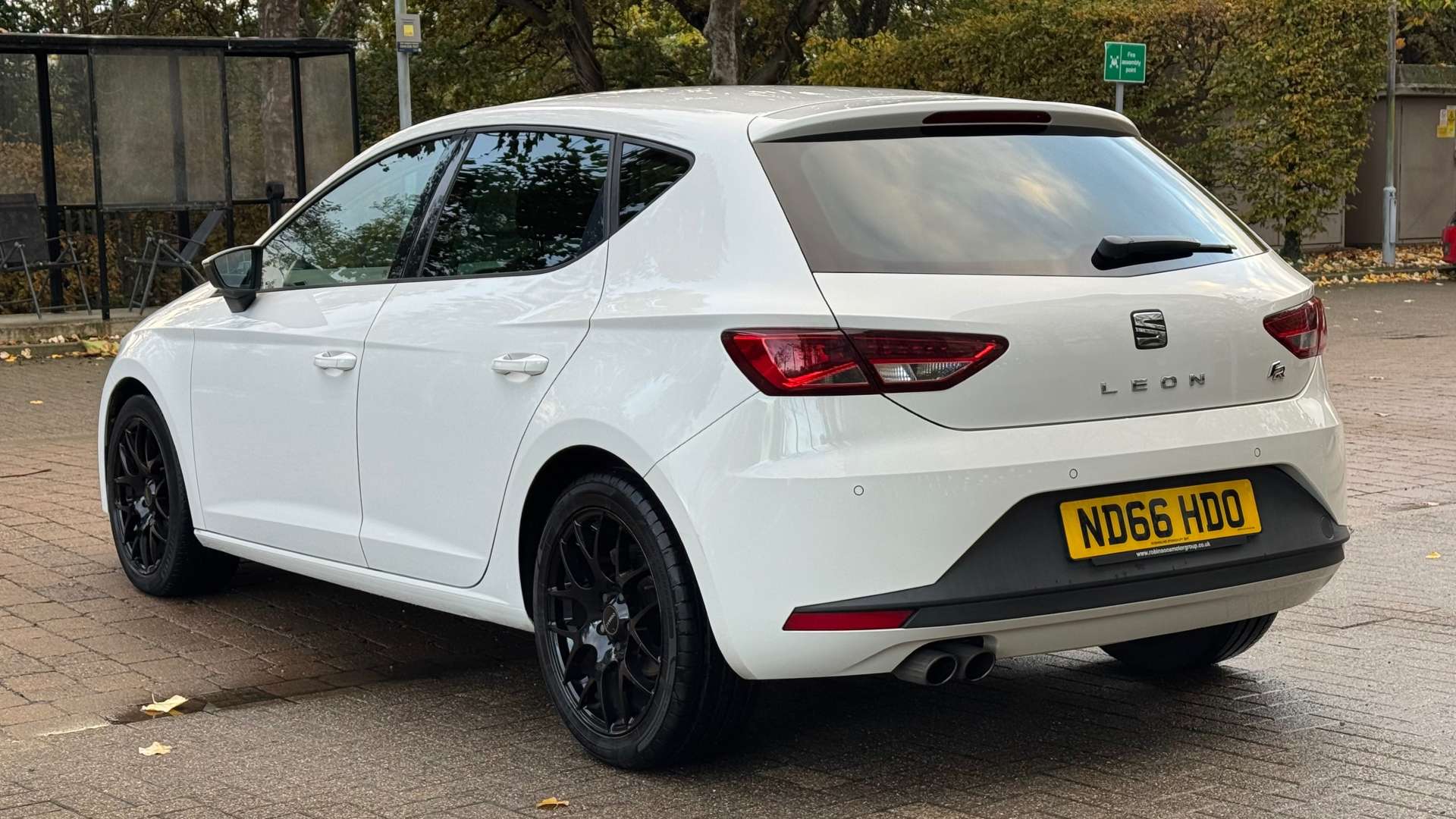 SEAT LEON 1.4 Leon FR Technology EcoTSI 5dr #8