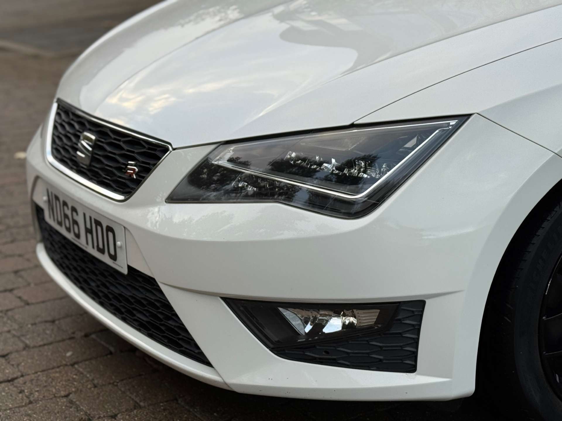 SEAT LEON 1.4 Leon FR Technology EcoTSI 5dr #12