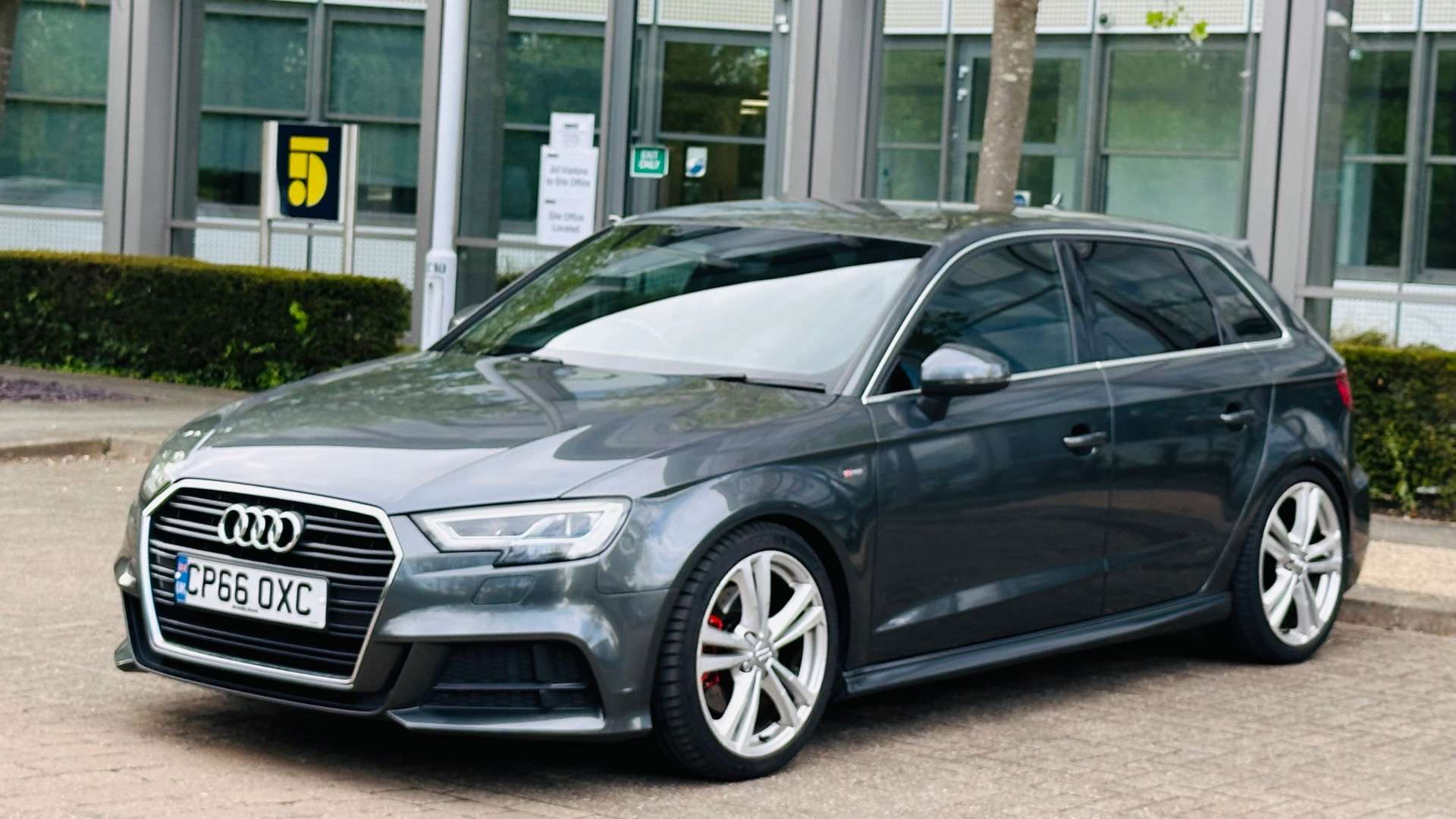 AUDI A3 1.4 A3 Sportback S Line TFSI Semi-Auto 5dr #3