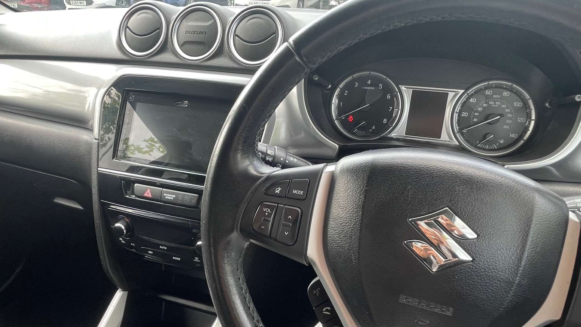 SUZUKI VITARA 1.6 Vitara SZ-T 5dr #10