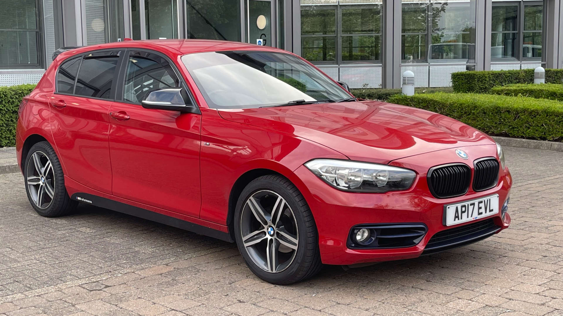 BMW 1 SERIES 1.5 118I Sport Auto 5dr #0