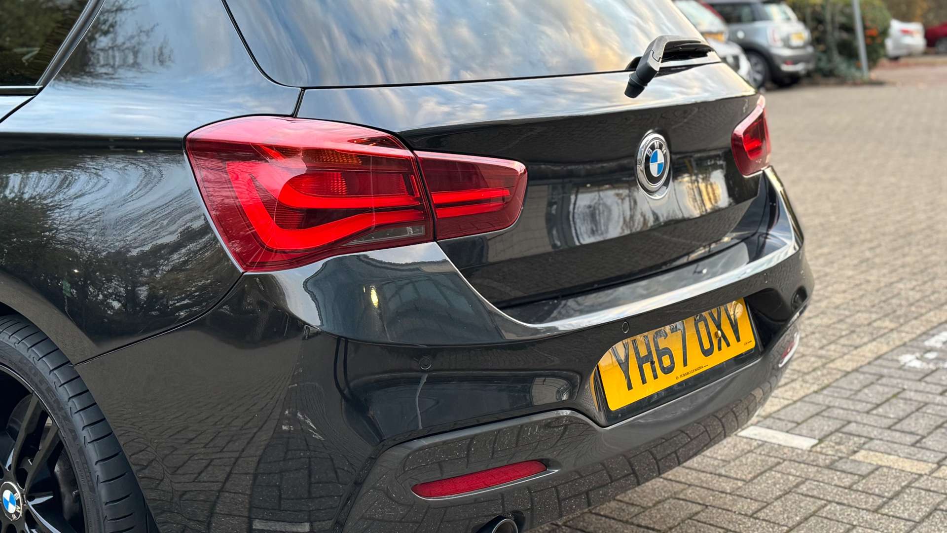 BMW 1 SERIES 2.0 118d M Sport Shadow Edition Auto 5dr #19
