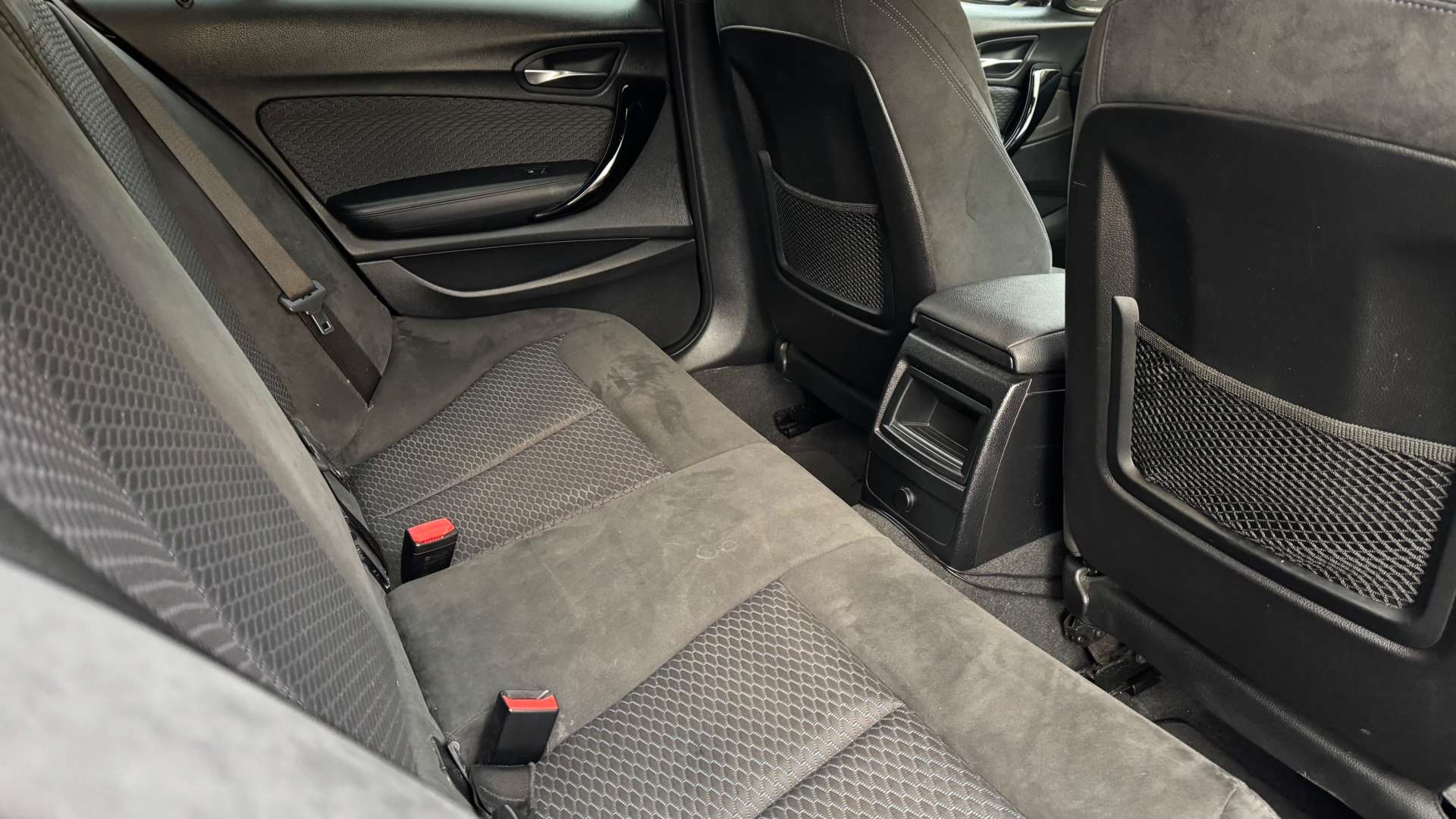 BMW 1 SERIES 2.0 118d M Sport Shadow Edition Auto 5dr #23