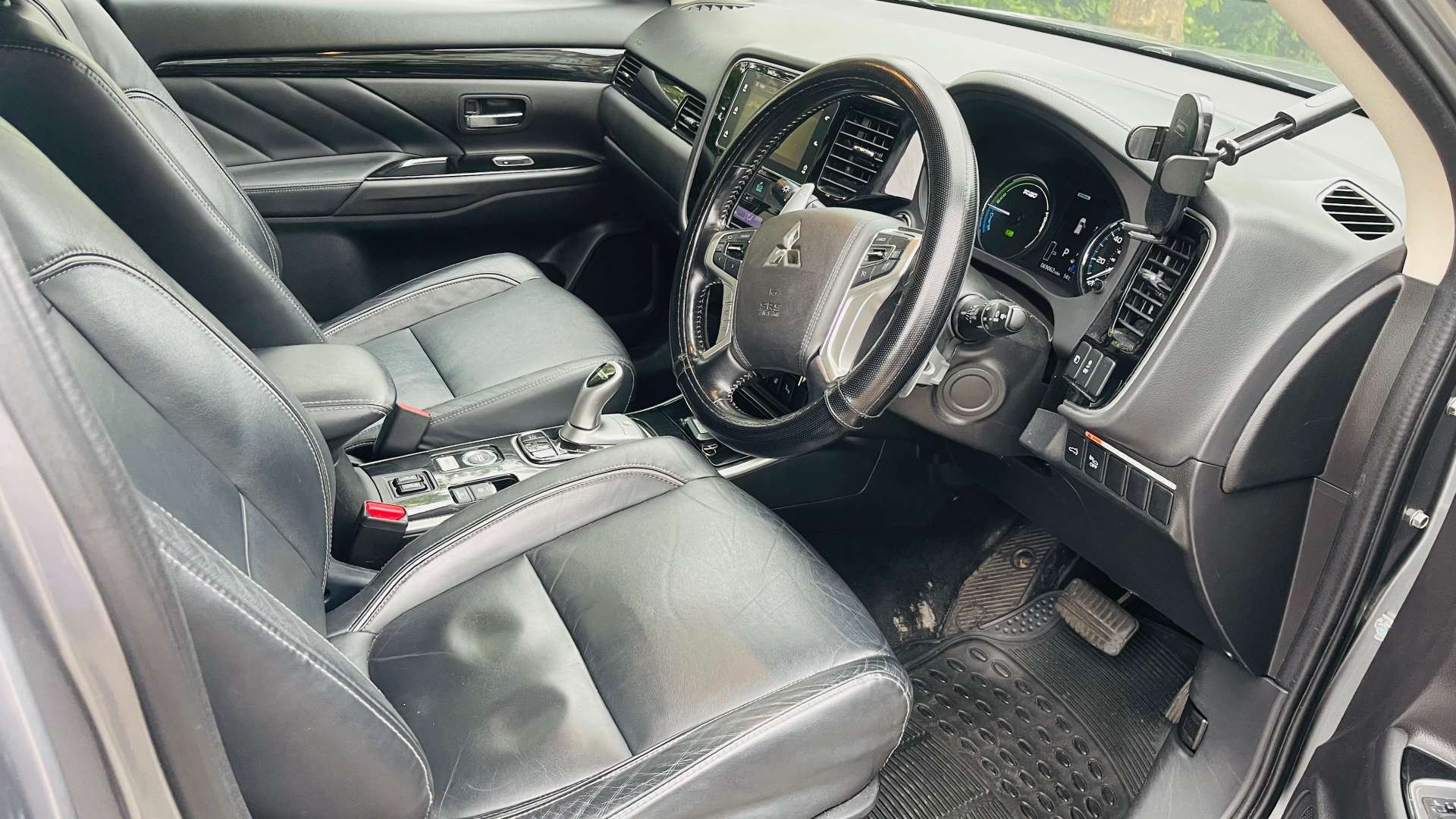 MITSUBISHI OUTLANDER 2.0 Outlander 4h PHEV CVT 4WD 5dr #33