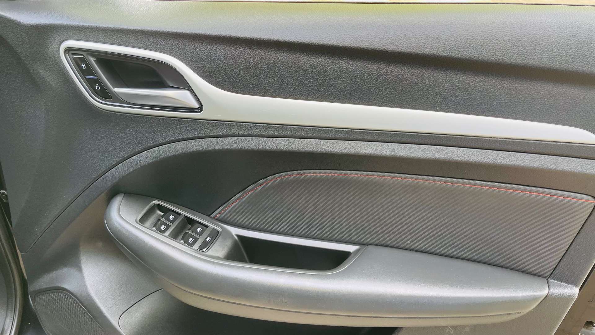 MG ZS 1.0 ZS Exclusive TGDi Auto 5dr #9