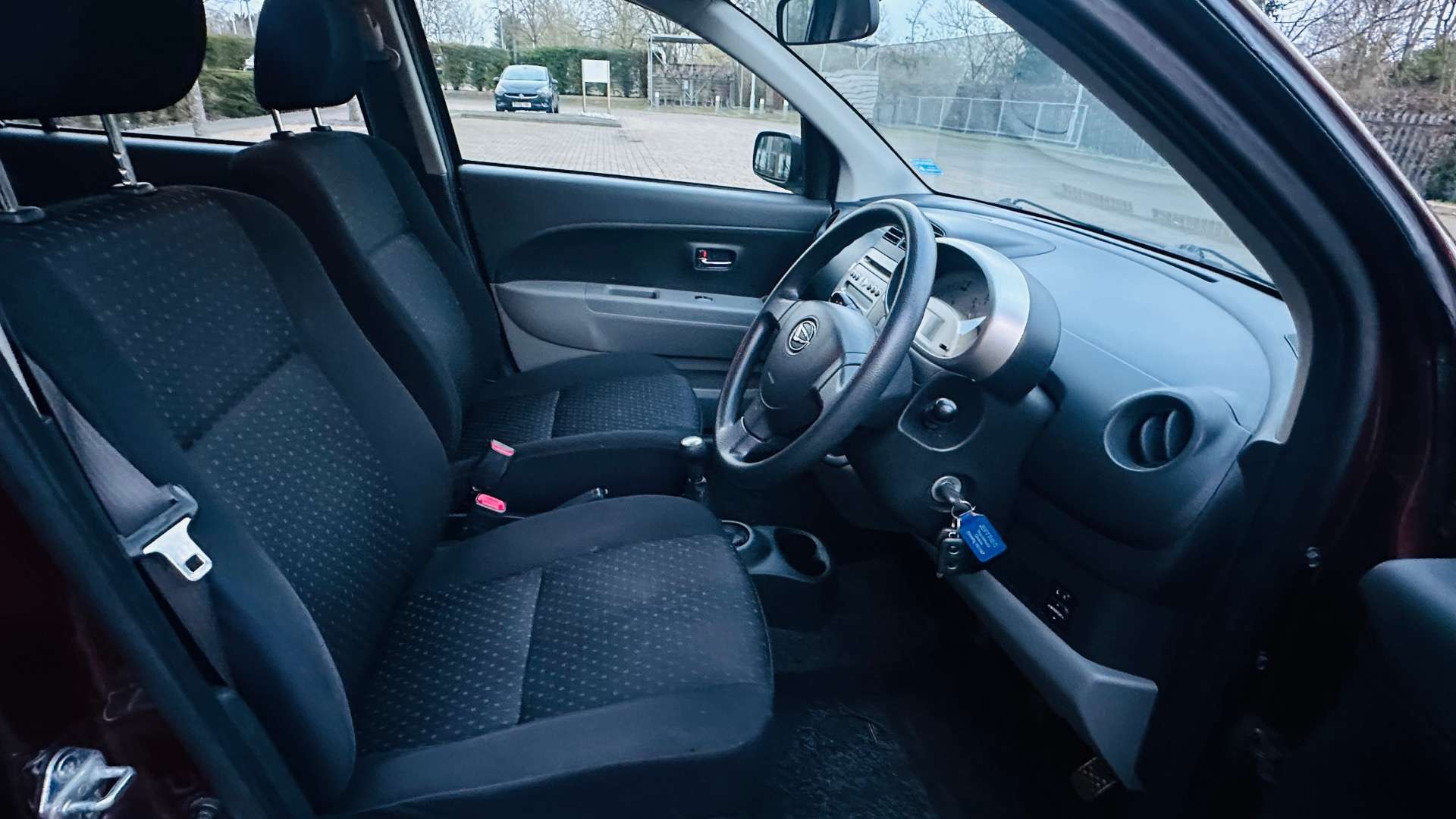 DAIHATSU SIRION 1.3 Sirion SE 5dr #8