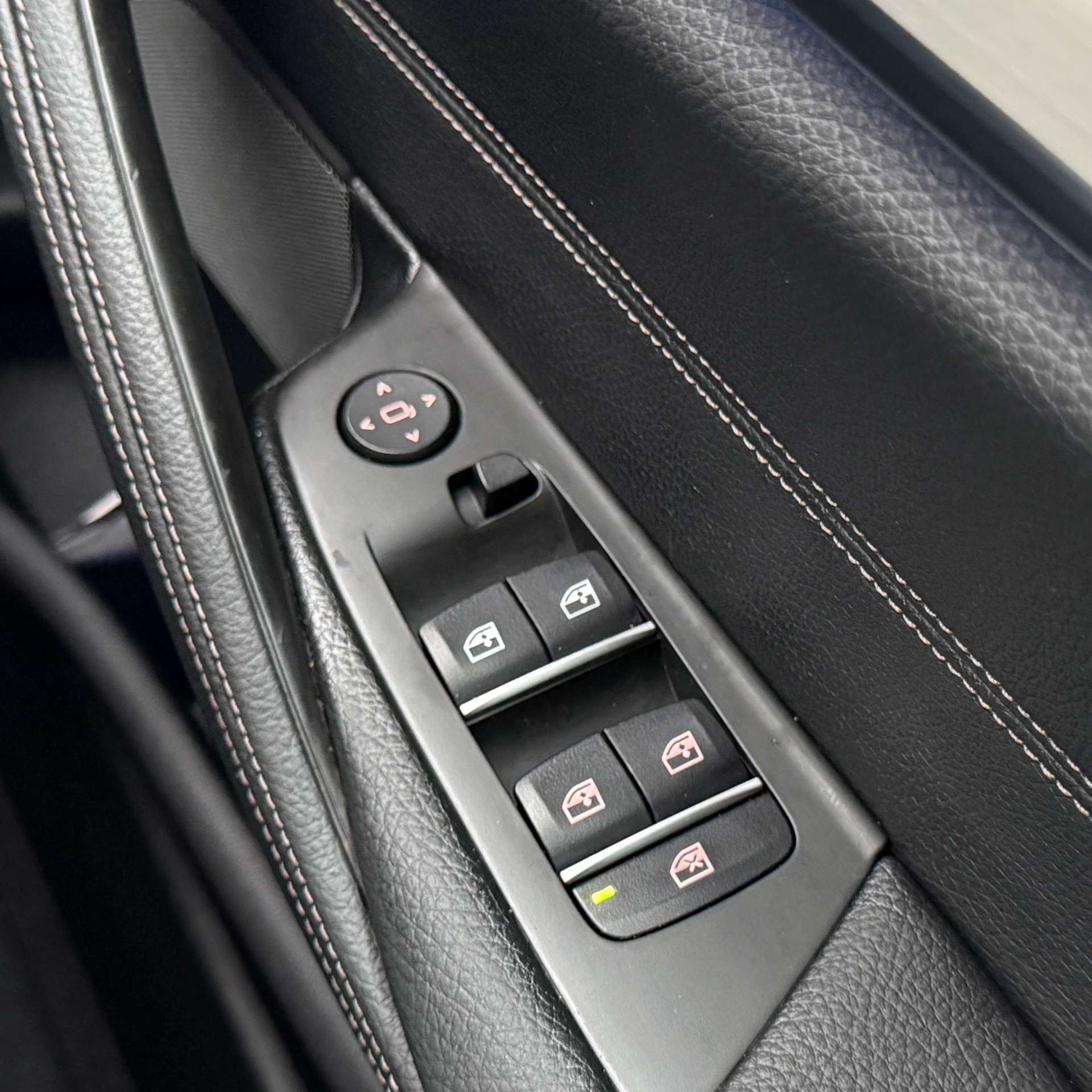 BMW 5 SERIES 3.0 530d M Sport Auto 4dr #7