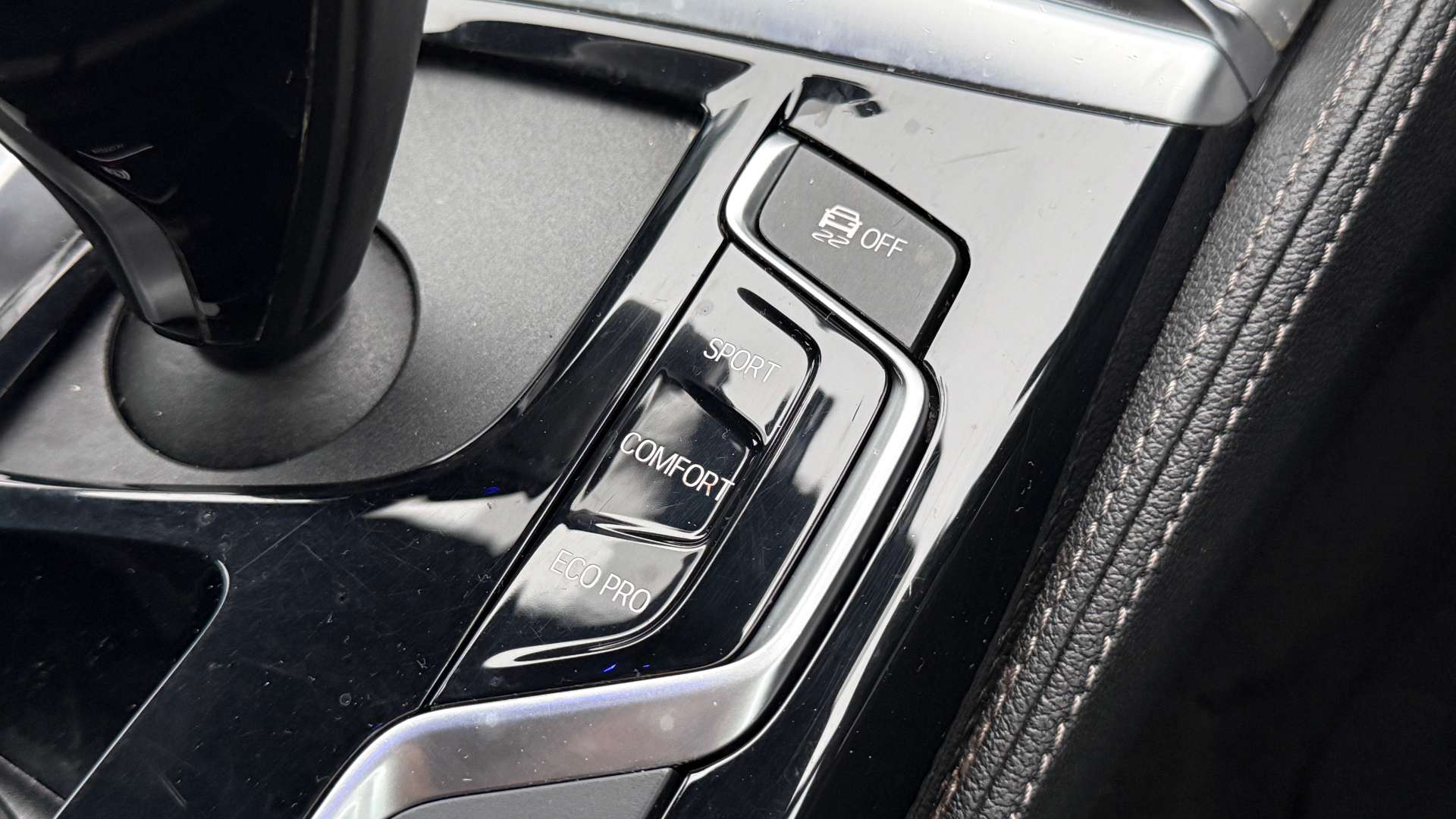 BMW 5 SERIES 3.0 530d M Sport Auto 4dr #29