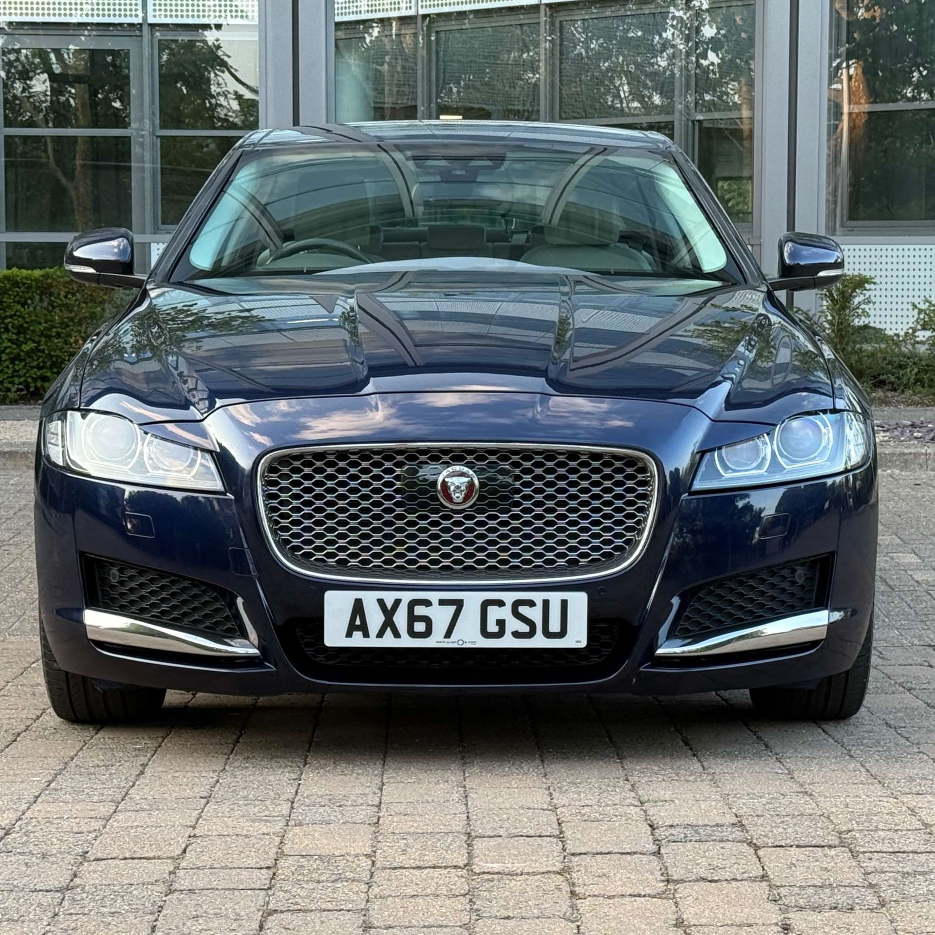 JAGUAR XF 2.0 XF Portfolio D AWD Auto 4WD 4dr #5
