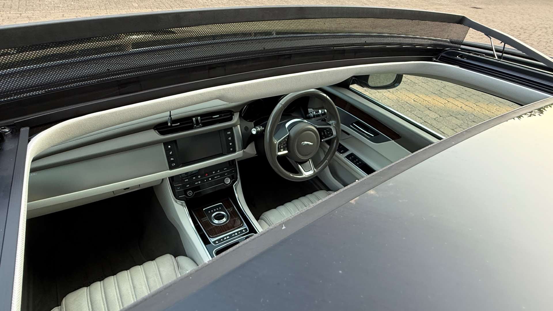 JAGUAR XF 2.0 XF Portfolio D AWD Auto 4WD 4dr #7