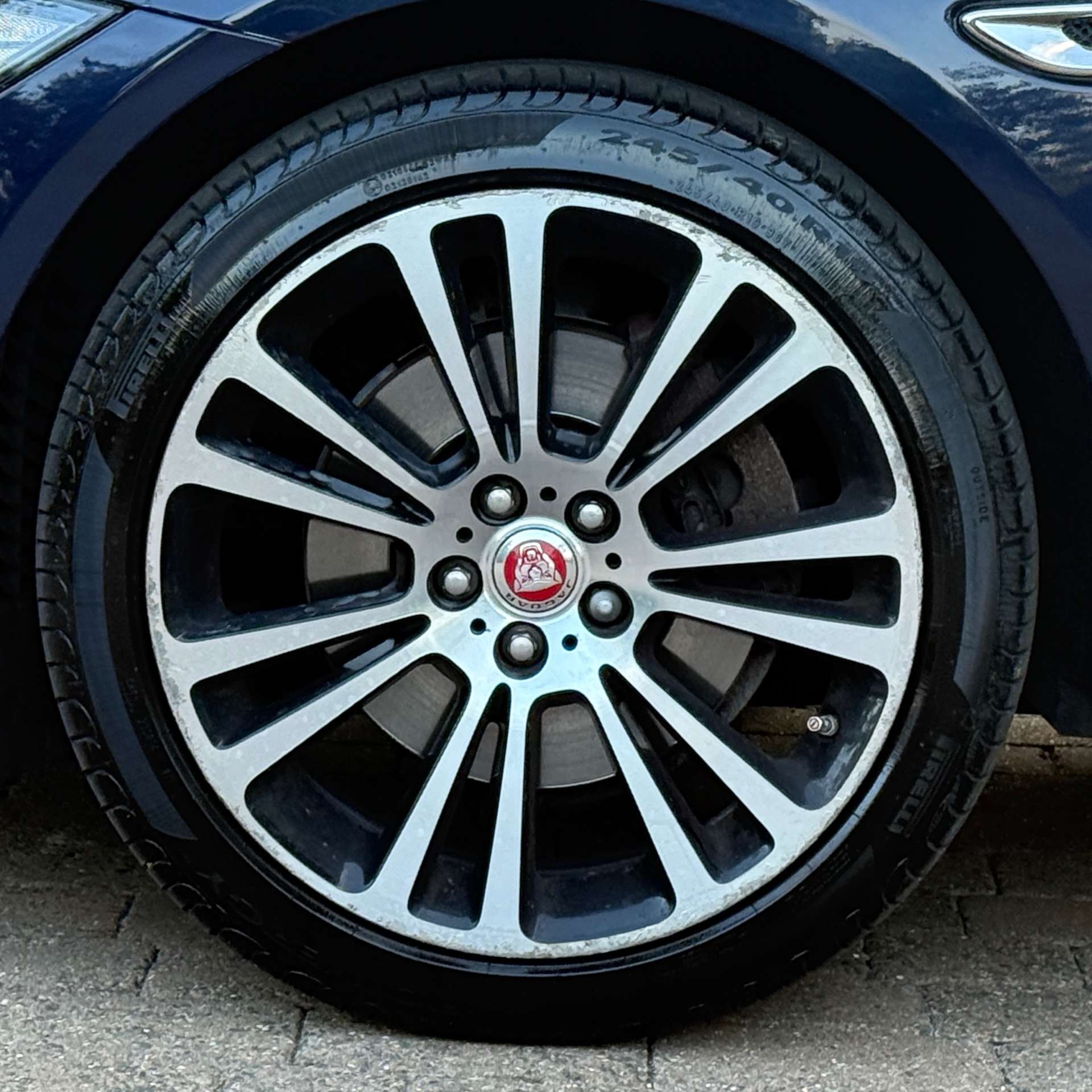 JAGUAR XF 2.0 XF Portfolio D AWD Auto 4WD 4dr #10