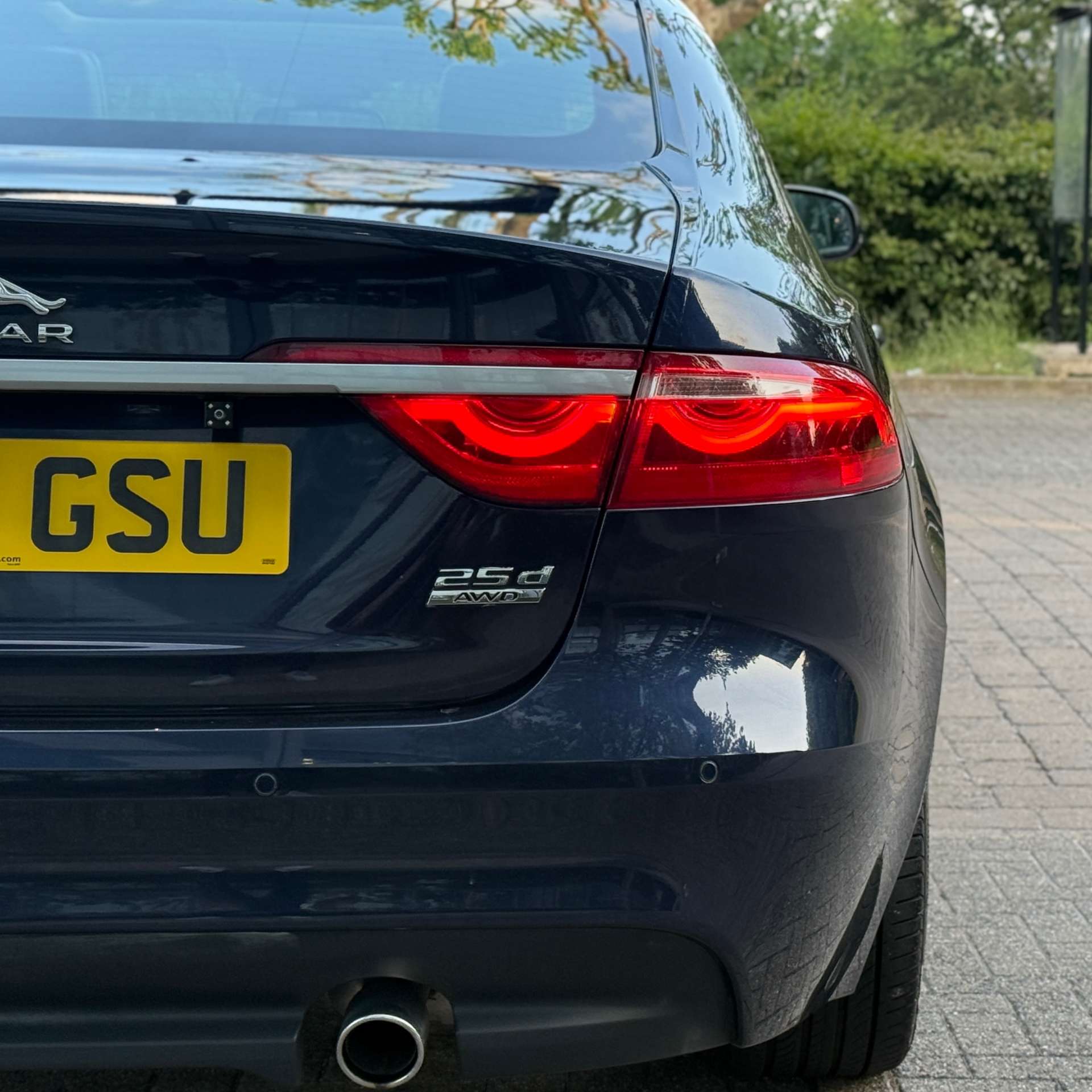 JAGUAR XF 2.0 XF Portfolio D AWD Auto 4WD 4dr #11