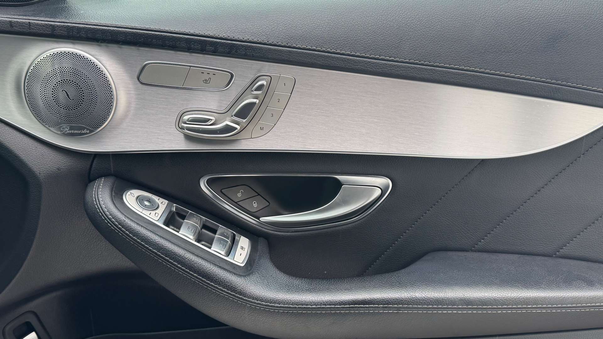 MERCEDES-BENZ C-CLASS 2.1 C220 AMG Line Premium+ Bluetec Auto 4dr #31