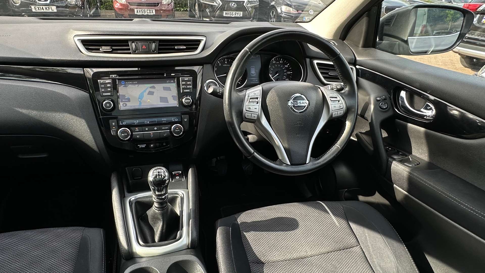 NISSAN QASHQAI 1.6 Qashqai N-Tec+ DiG-T 5dr #25