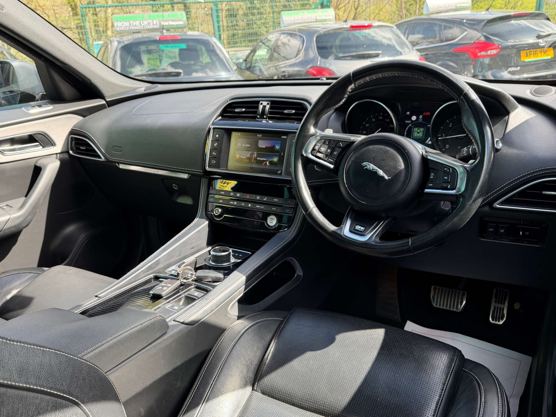 JAGUAR F-PACE 2.0 F-PACE R-Sport AWD D Auto 4WD 5dr #10