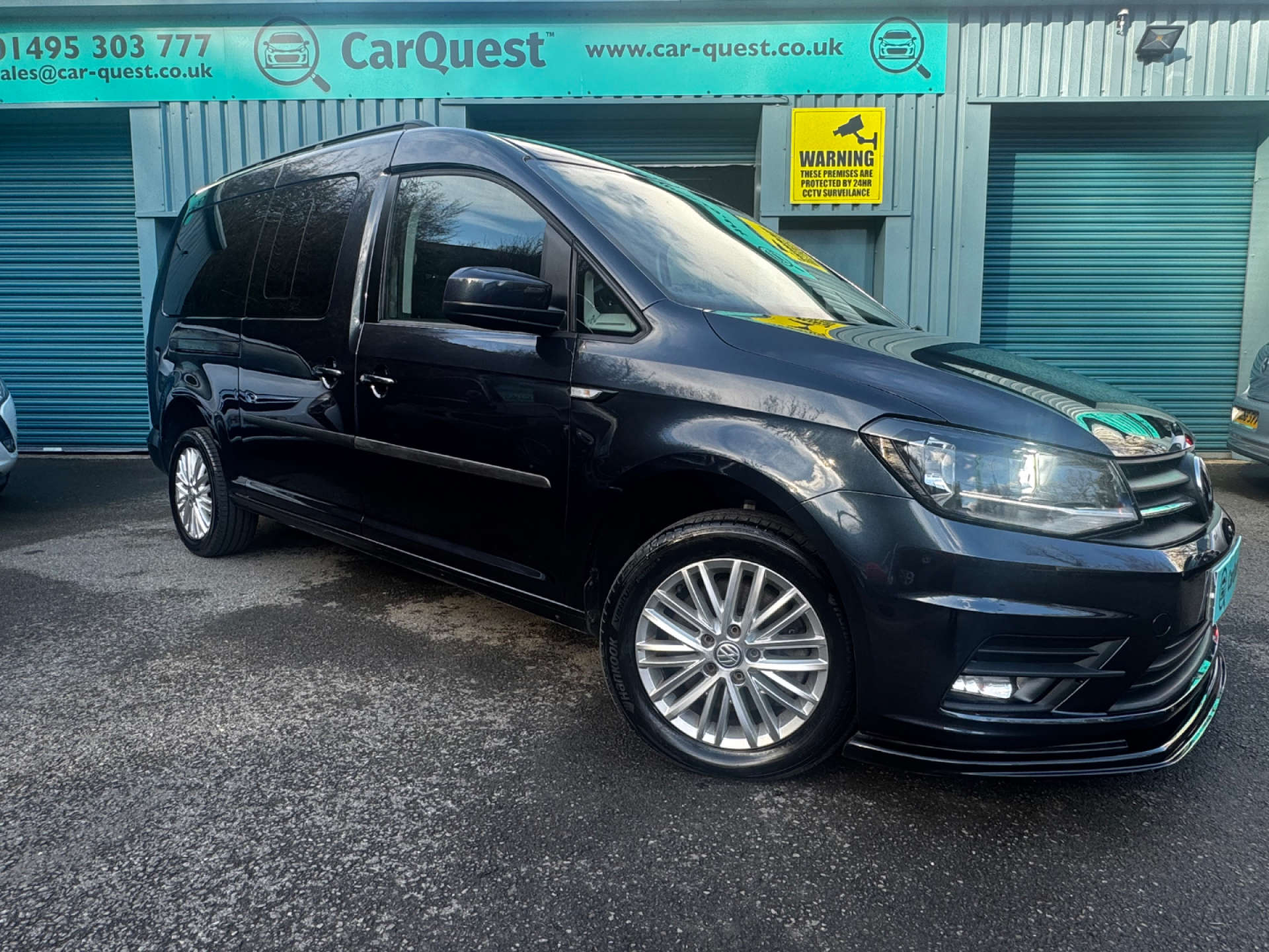 VOLKSWAGEN CADDY 2.0 Caddy Maxi C20 Life TDI Semi-Auto 5dr #1