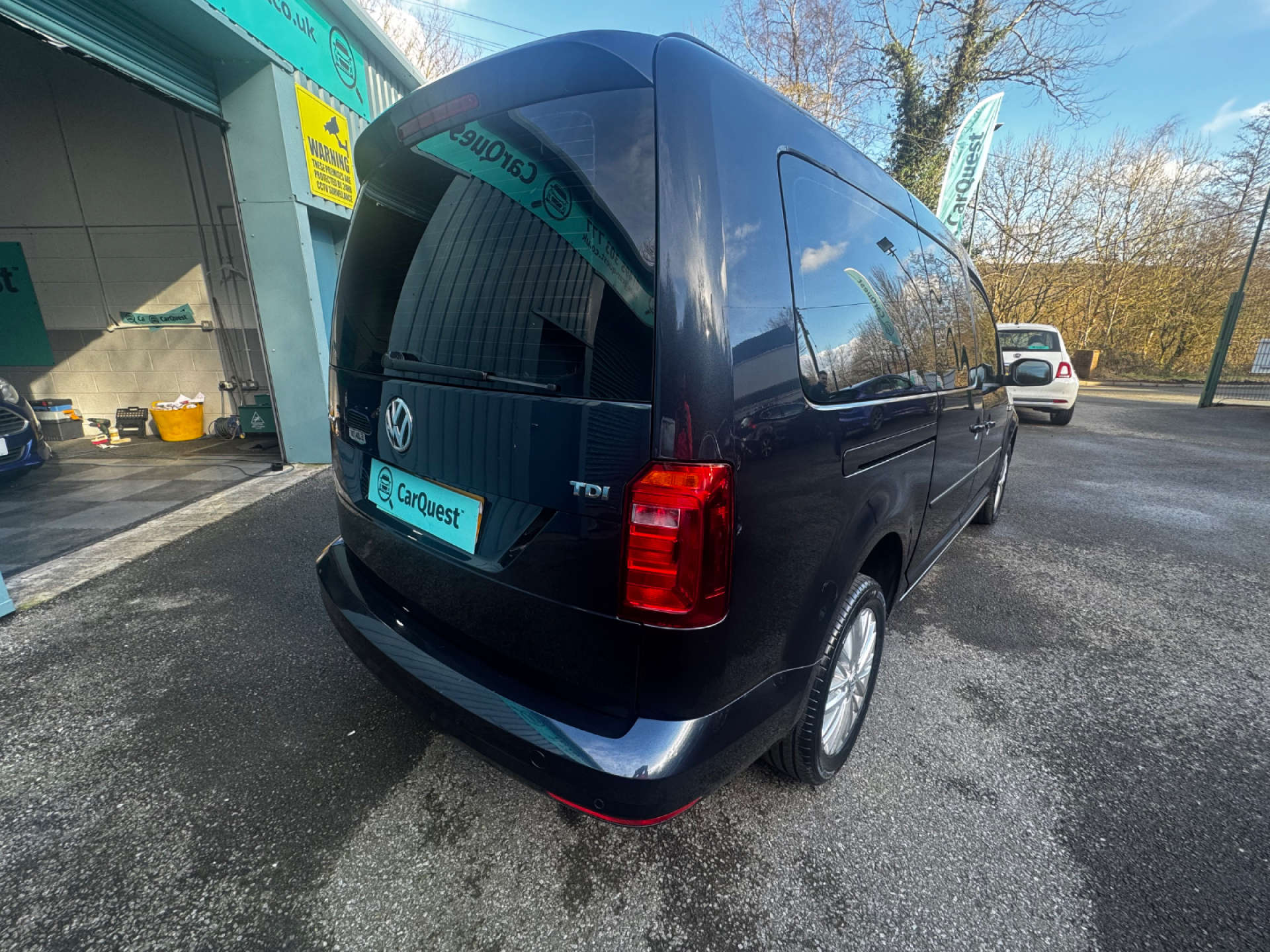VOLKSWAGEN CADDY 2.0 Caddy Maxi C20 Life TDI Semi-Auto 5dr #7
