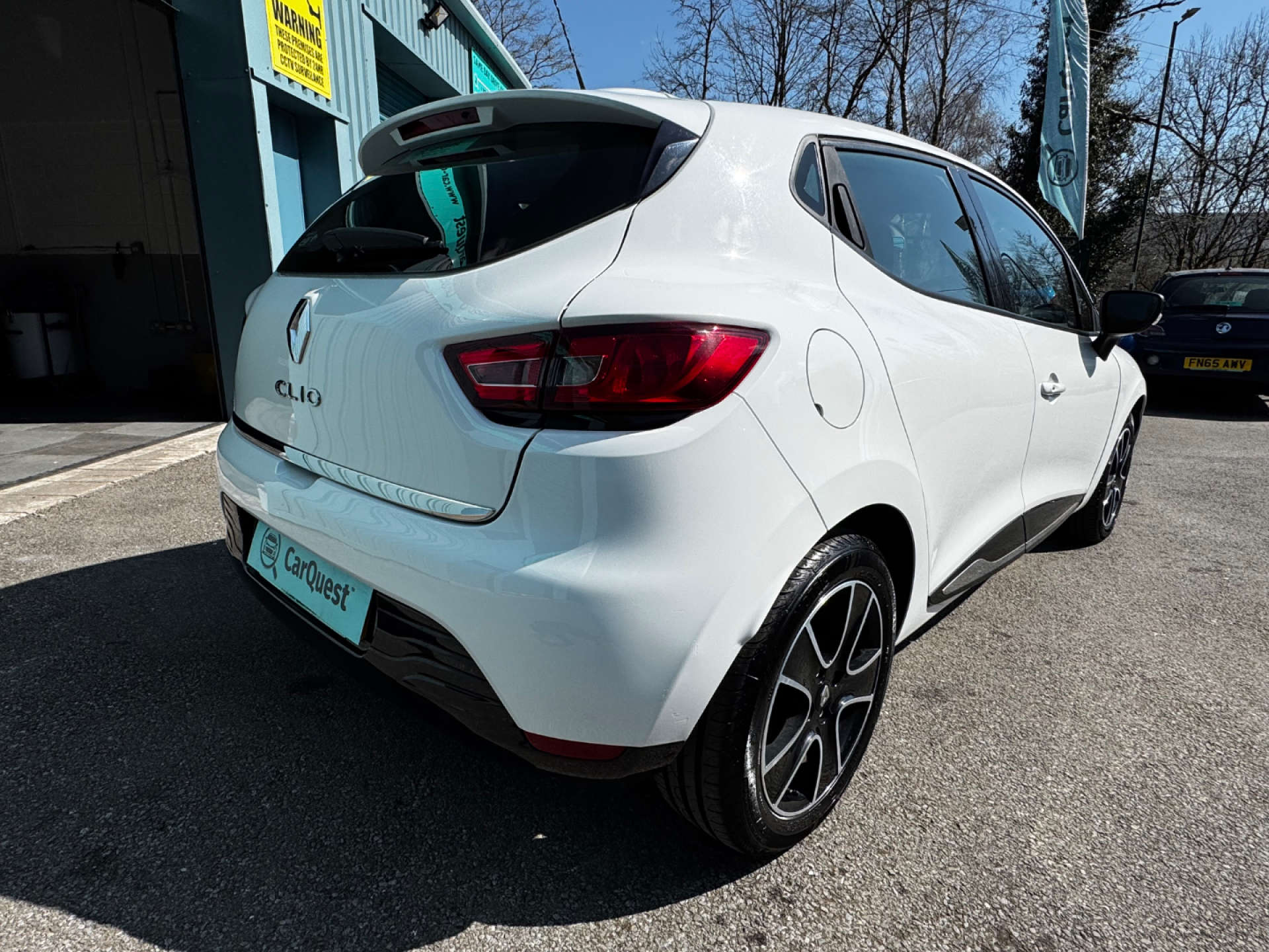 RENAULT CLIO 1.1 Clio Dynamique Nav 16v 5dr #8