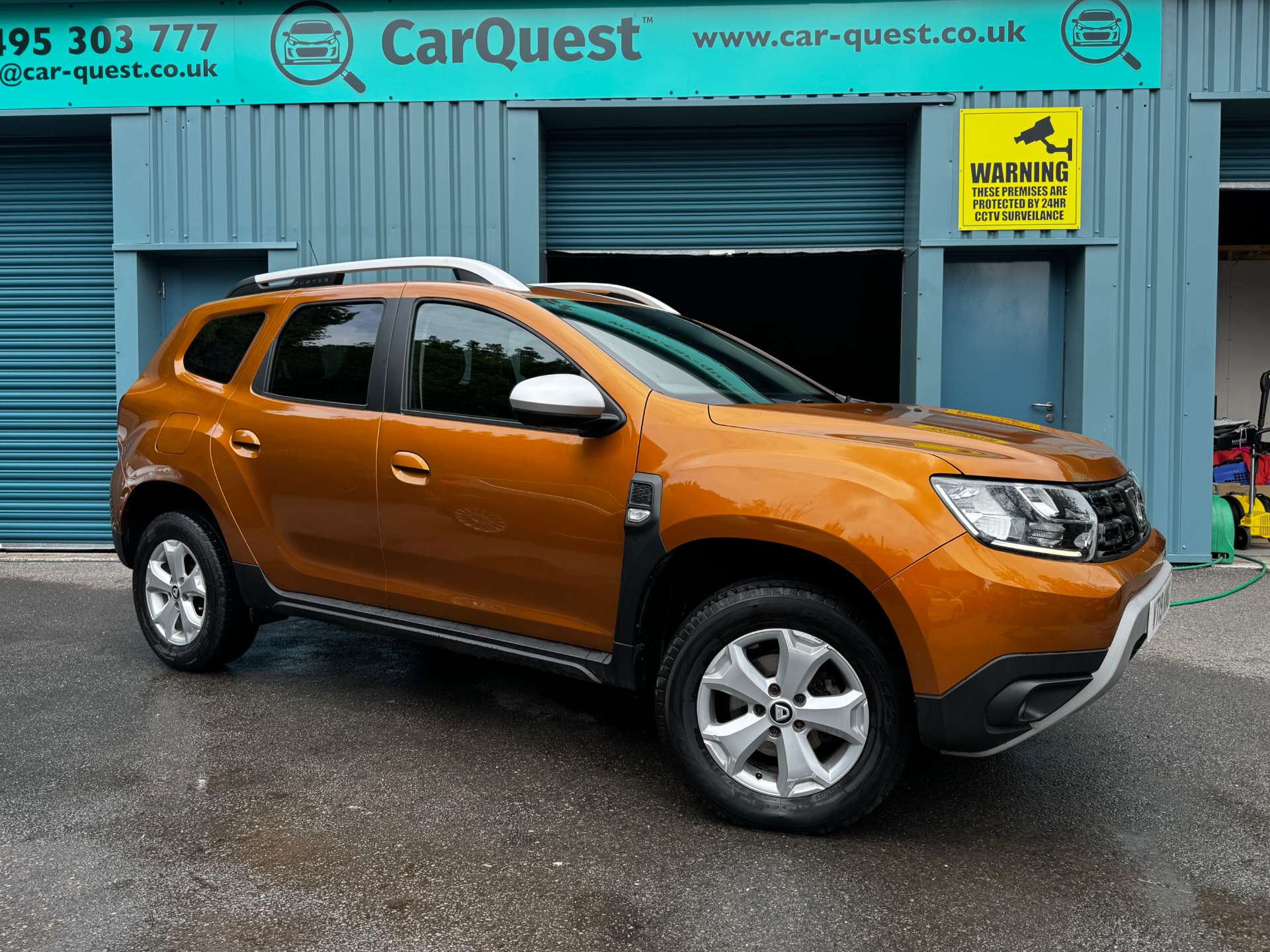 DACIA DUSTER 1.6 Duster Comfort SCe 4x2 5dr #1