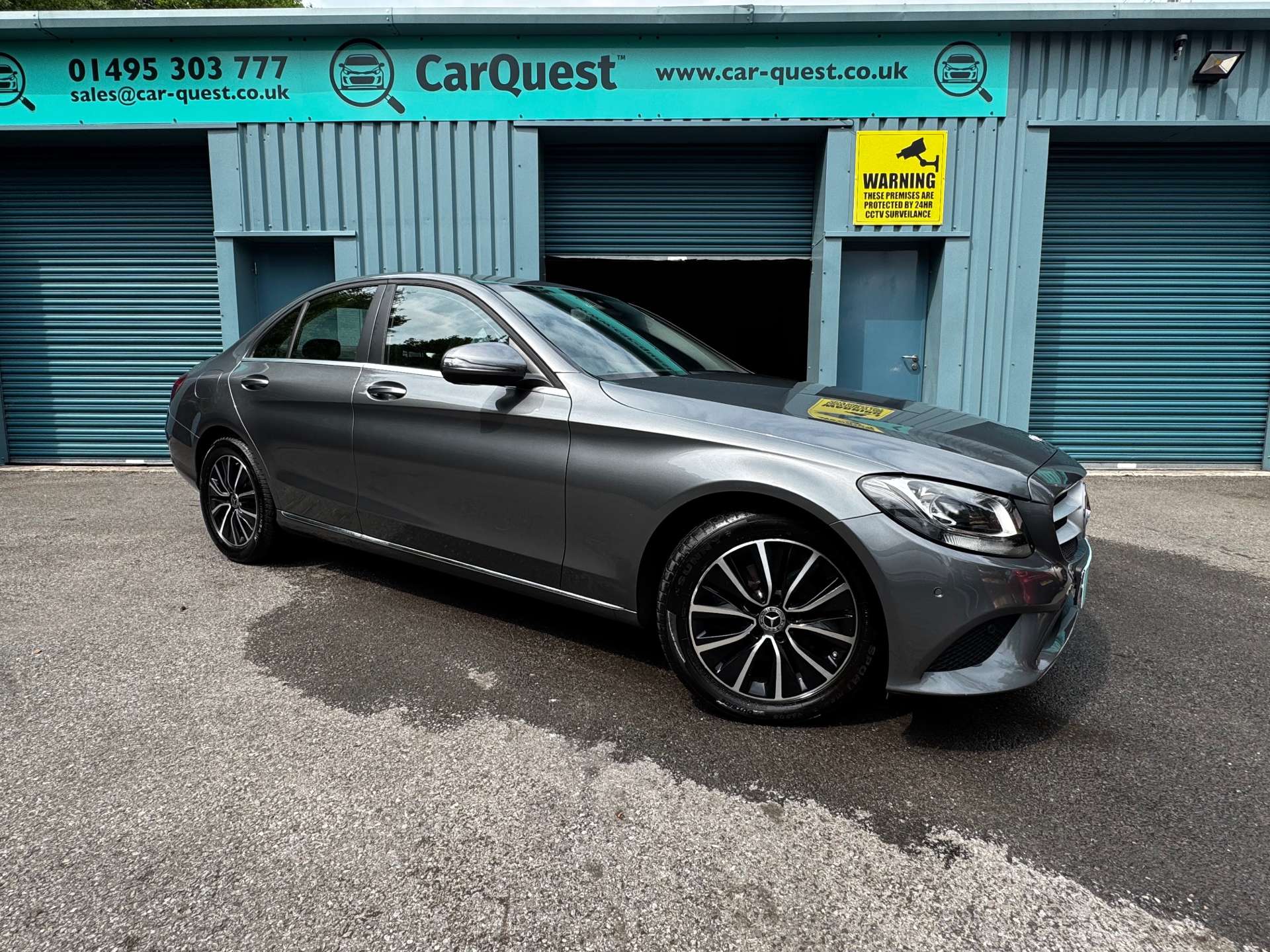 MERCEDES-BENZ C-CLASS 1.6 C 200 SE D 4dr #1