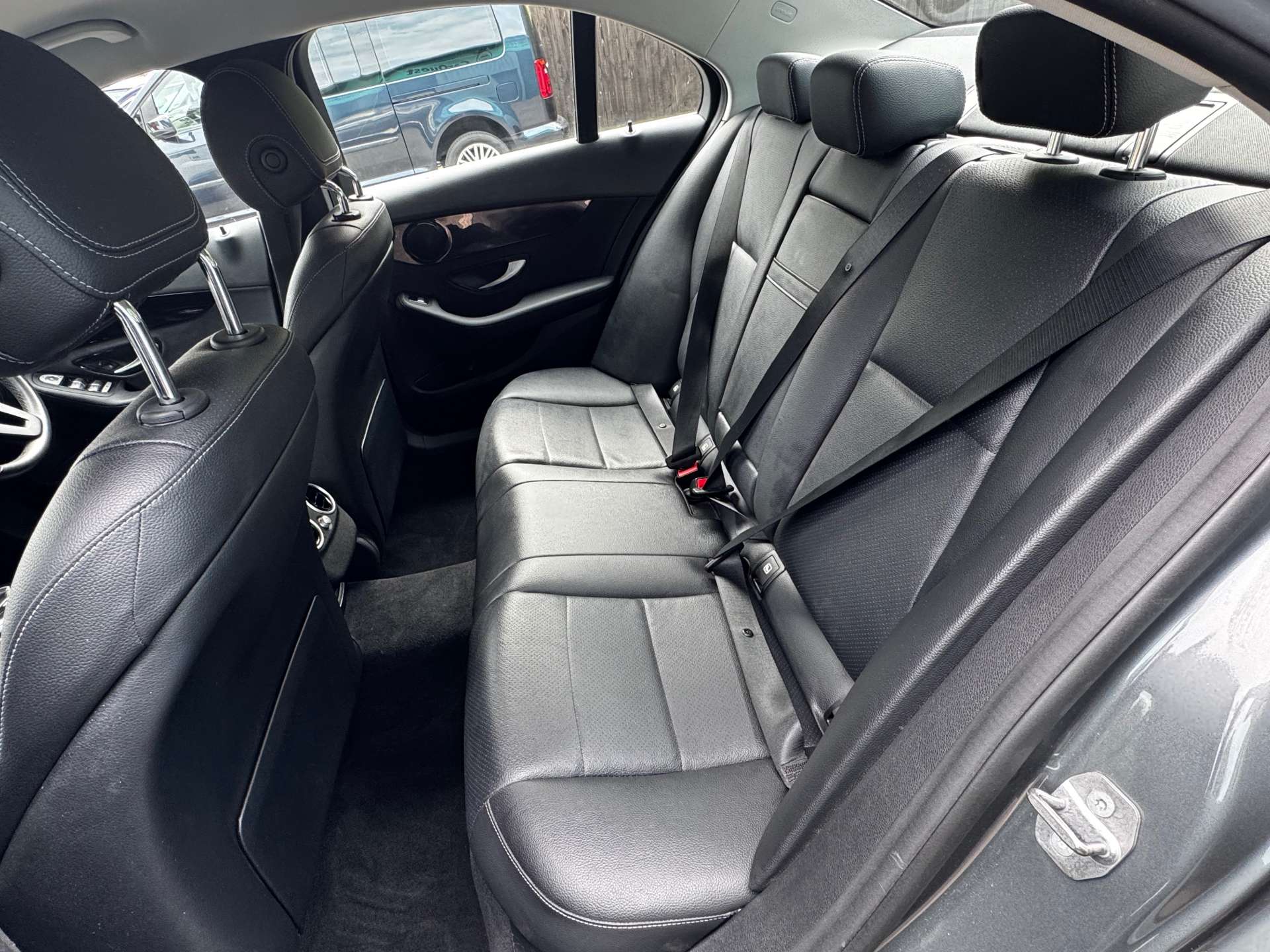 MERCEDES-BENZ C-CLASS 1.6 C 200 SE D 4dr #20