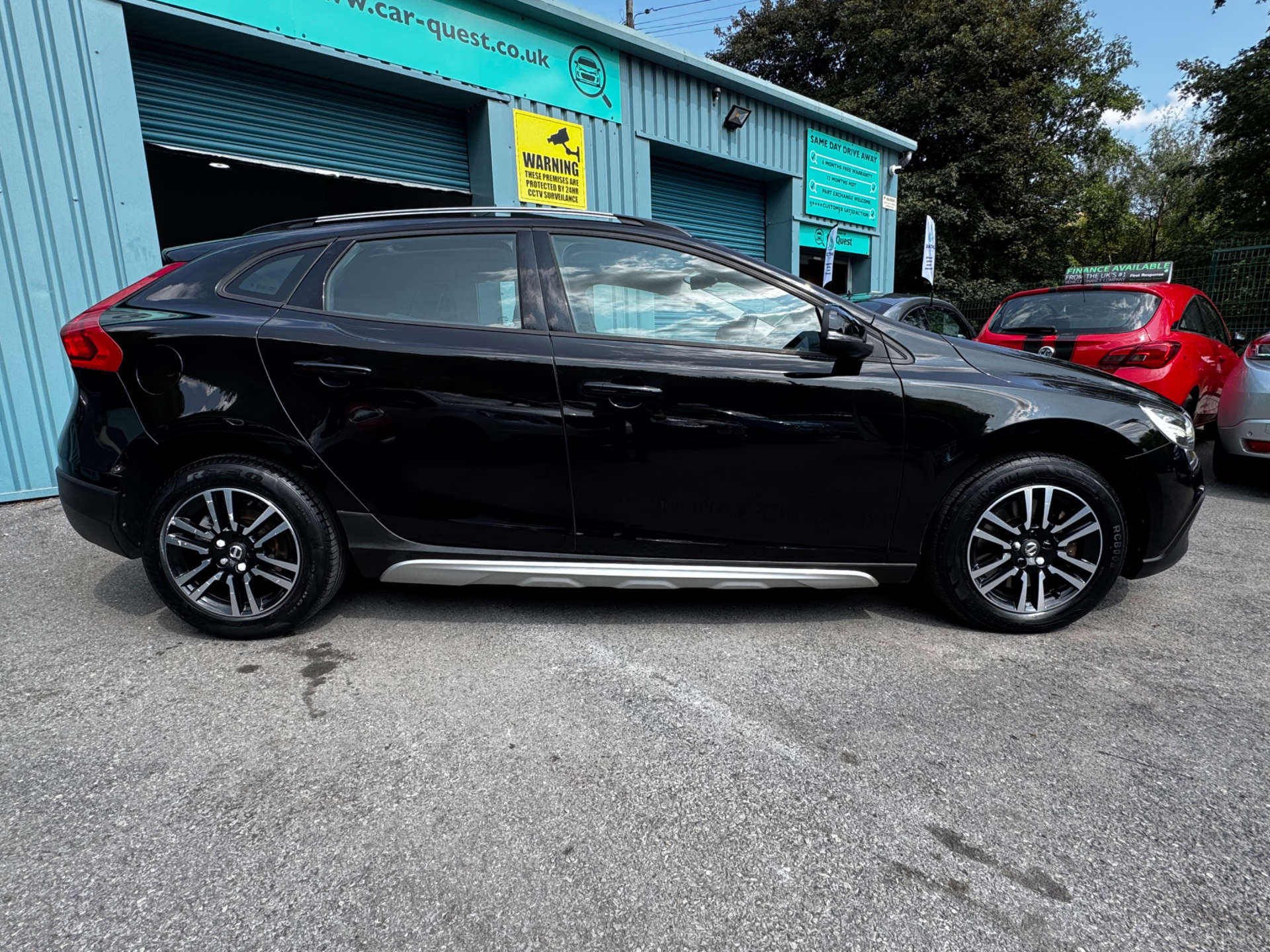 VOLVO V40 2.0 V40 Cross Country Nav+ D2 5dr #7