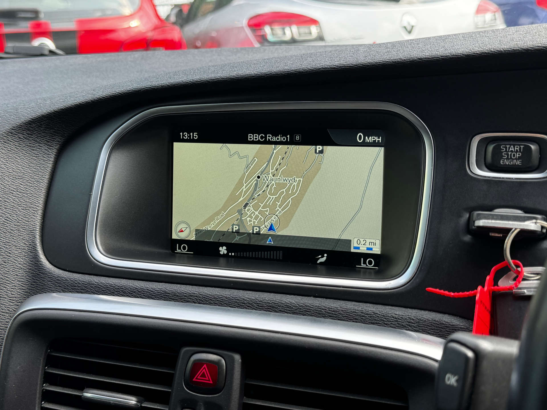 VOLVO V40 2.0 V40 Cross Country Nav+ D2 5dr #13