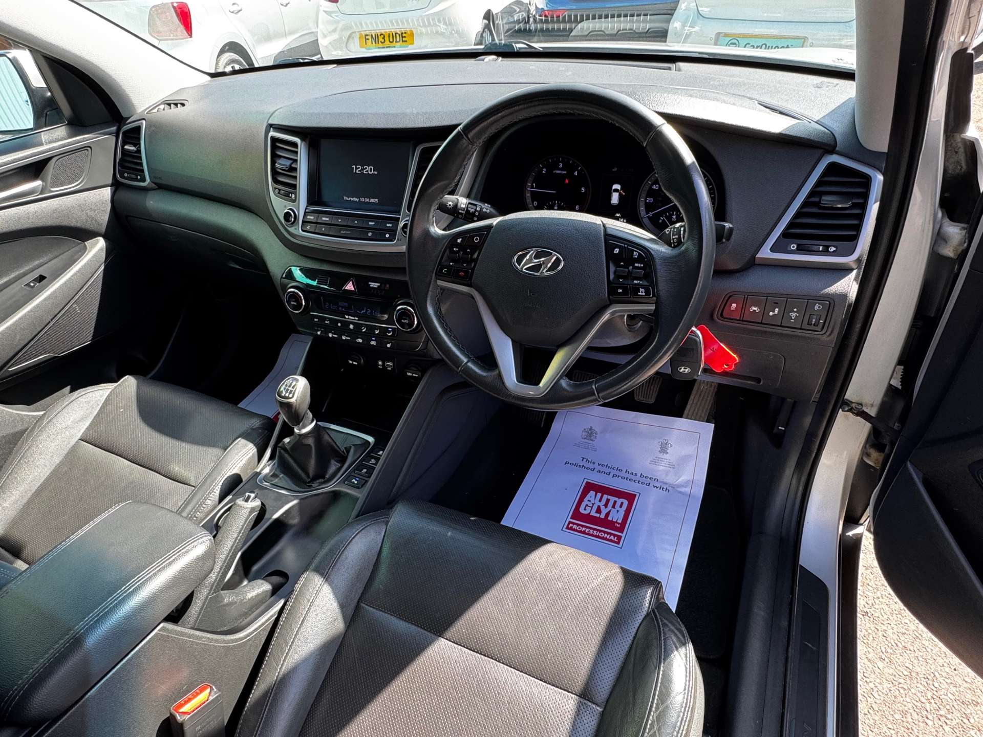 HYUNDAI TUCSON 2.0 Tucson Premium Blue Drive 2WD CRDi 5dr #8