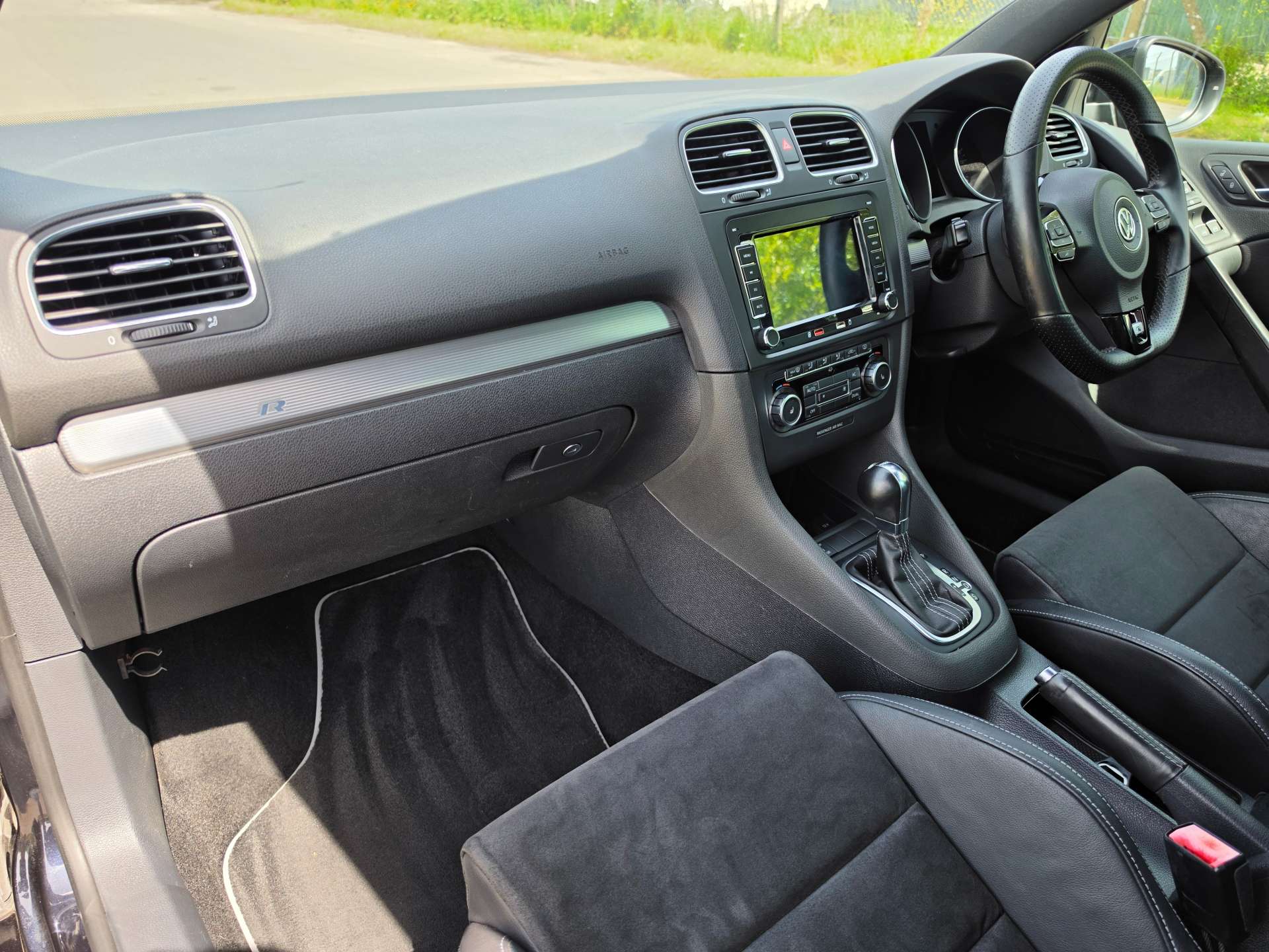 VOLKSWAGEN GOLF TSI R (Leather) DSG 4Motion Euro 5 5dr #11