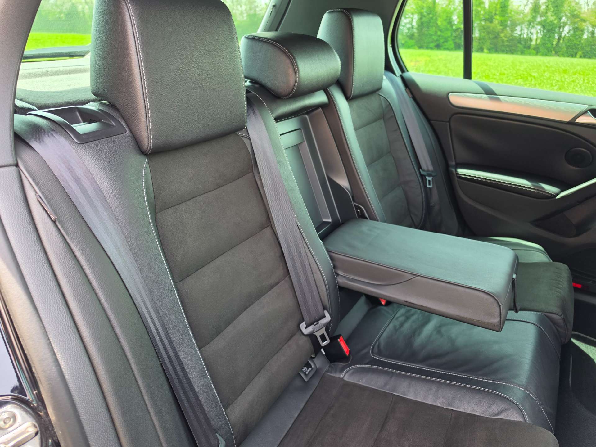 VOLKSWAGEN GOLF TSI R (Leather) DSG 4Motion Euro 5 5dr #18