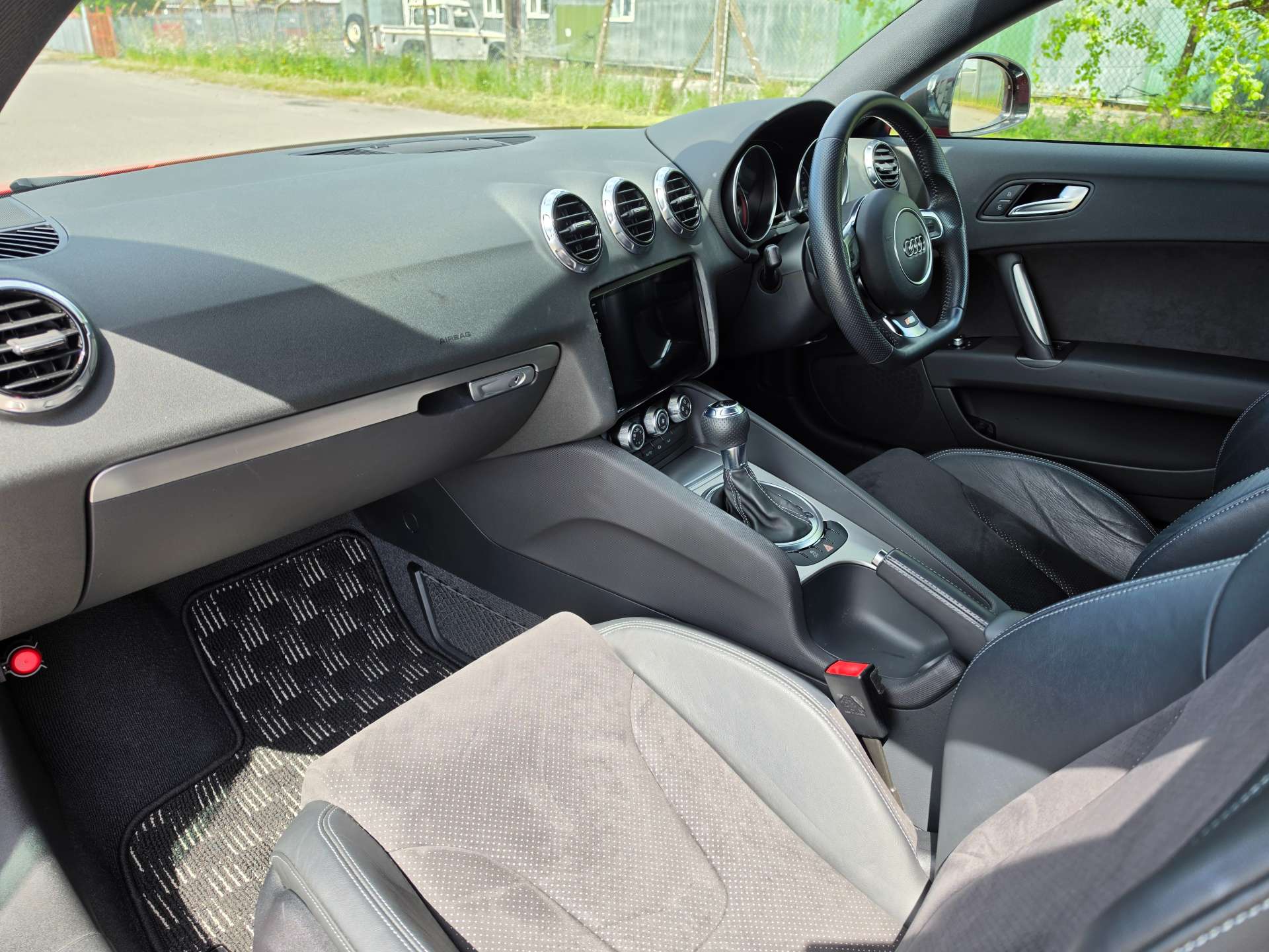 AUDI TT COUPE 1.8TFSI S-LINE COMPETITION #9