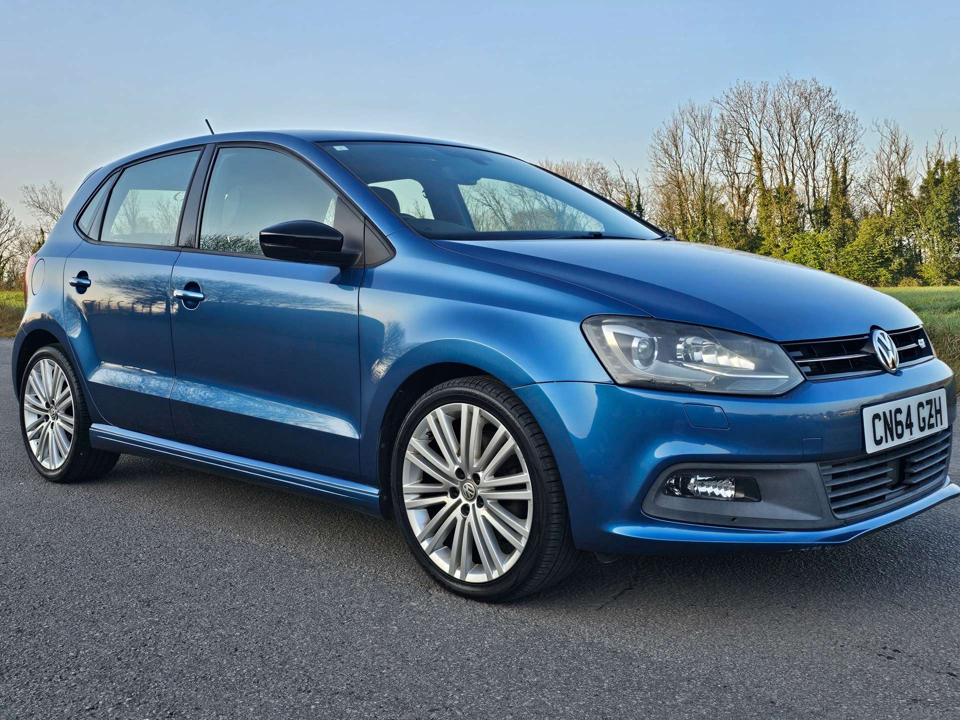 VOLKSWAGEN POLO BLUE GT #2