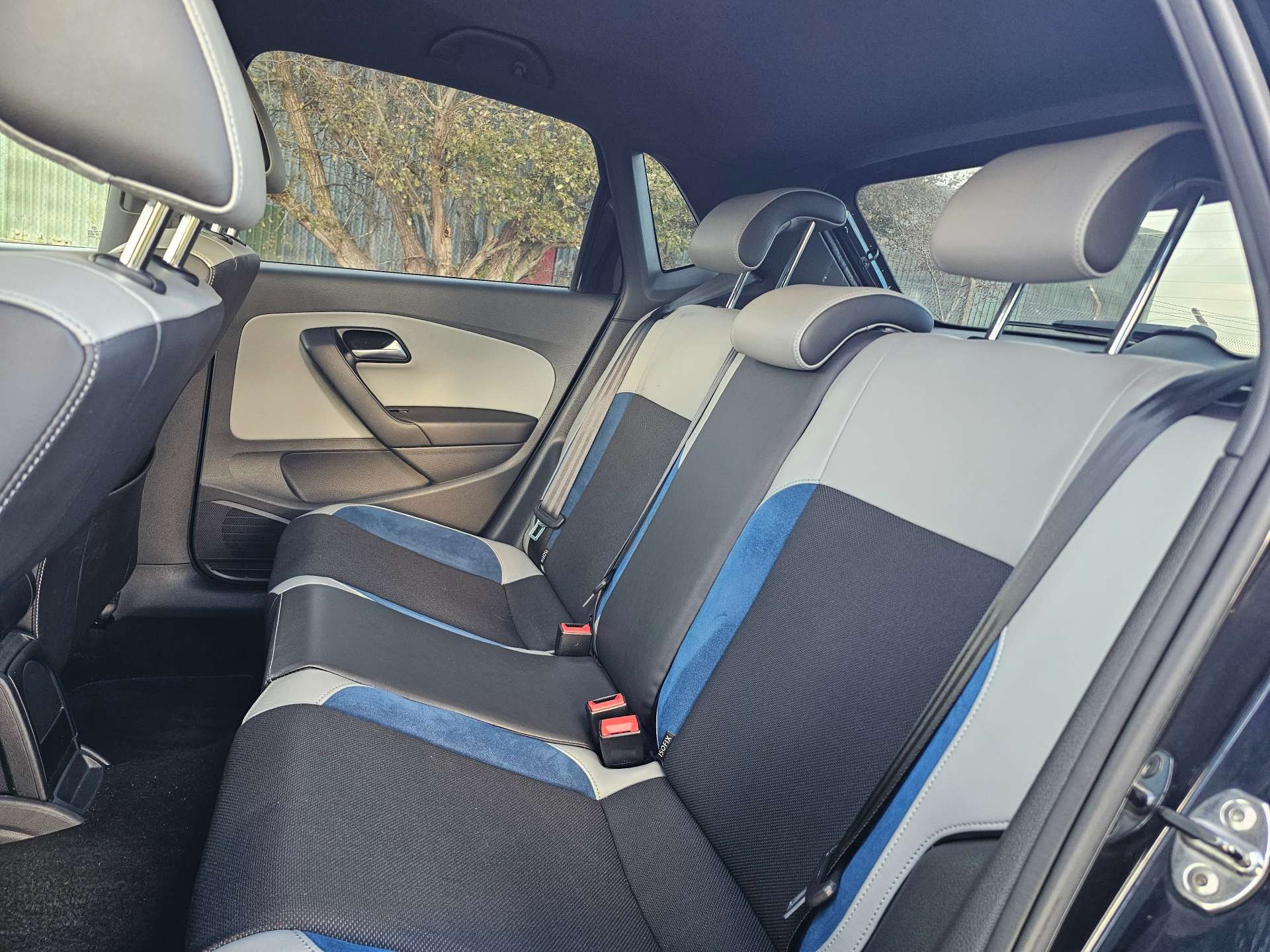 VOLKSWAGEN POLO 1.4 TSI BlueMotion Tech ACT BlueGT Hatchback 5dr Petrol DSG Euro 6 (s/s) (150 ps) #18