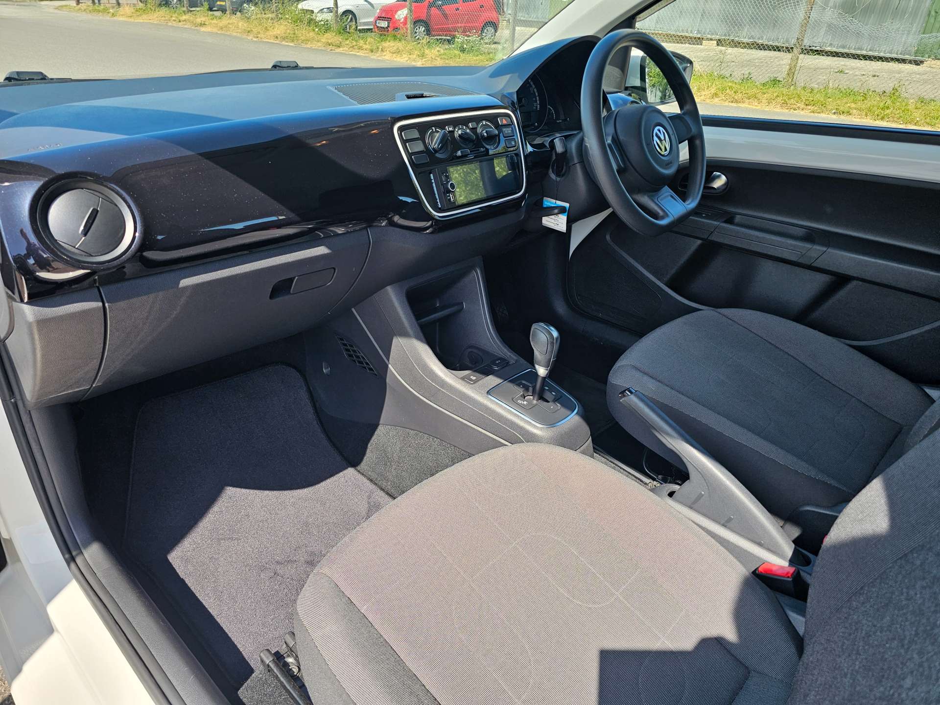 VOLKSWAGEN UP Move Up! 1.0 #10