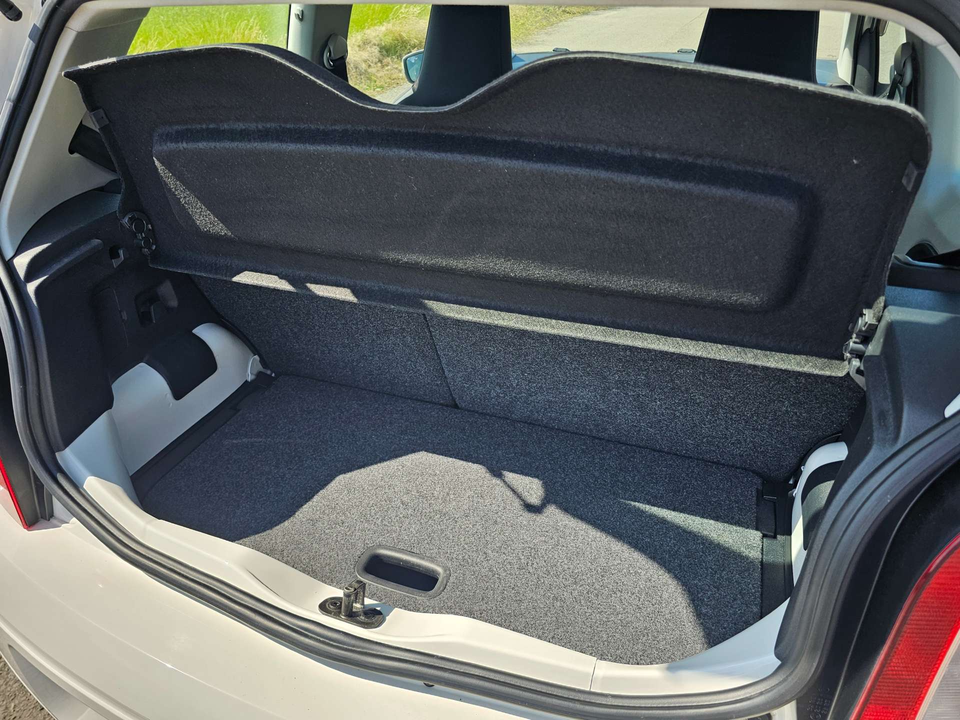 VOLKSWAGEN UP Move Up! 1.0 #17