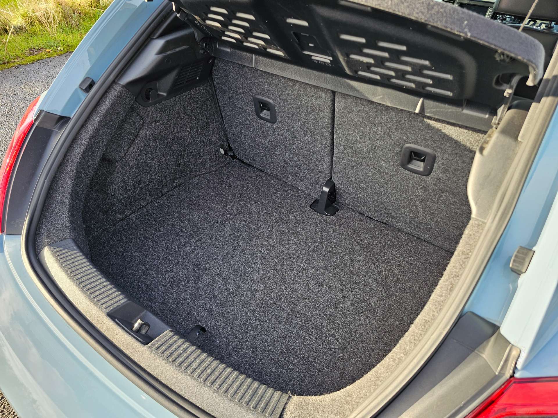 VOLKSWAGEN BEETLE 1.2 TSI Design Hatchback 3dr Petrol DSG Euro 5 (105 ps) #16