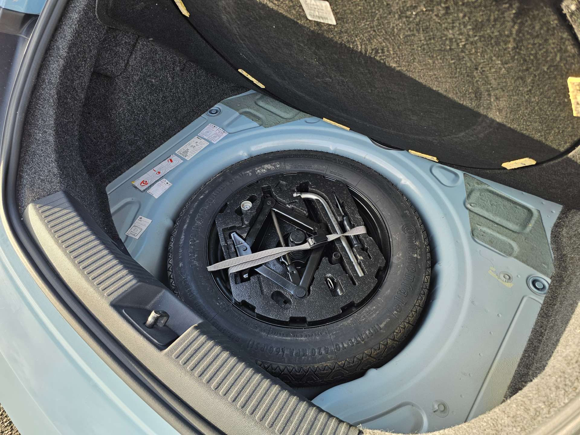 VOLKSWAGEN BEETLE 1.2 TSI Design Hatchback 3dr Petrol DSG Euro 5 (105 ps) #17