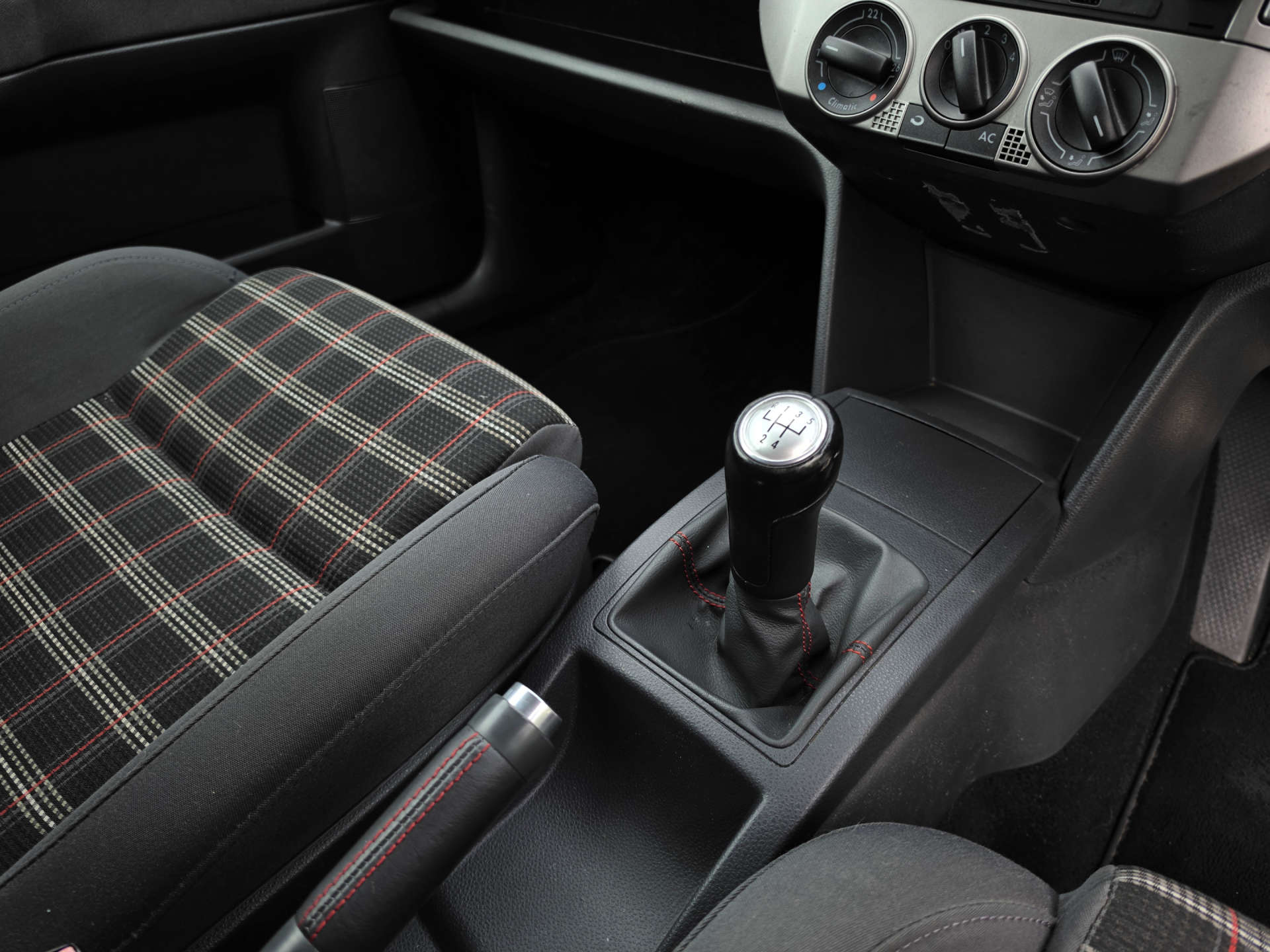 VOLKSWAGEN POLO 1.8T GTI 3dr #17