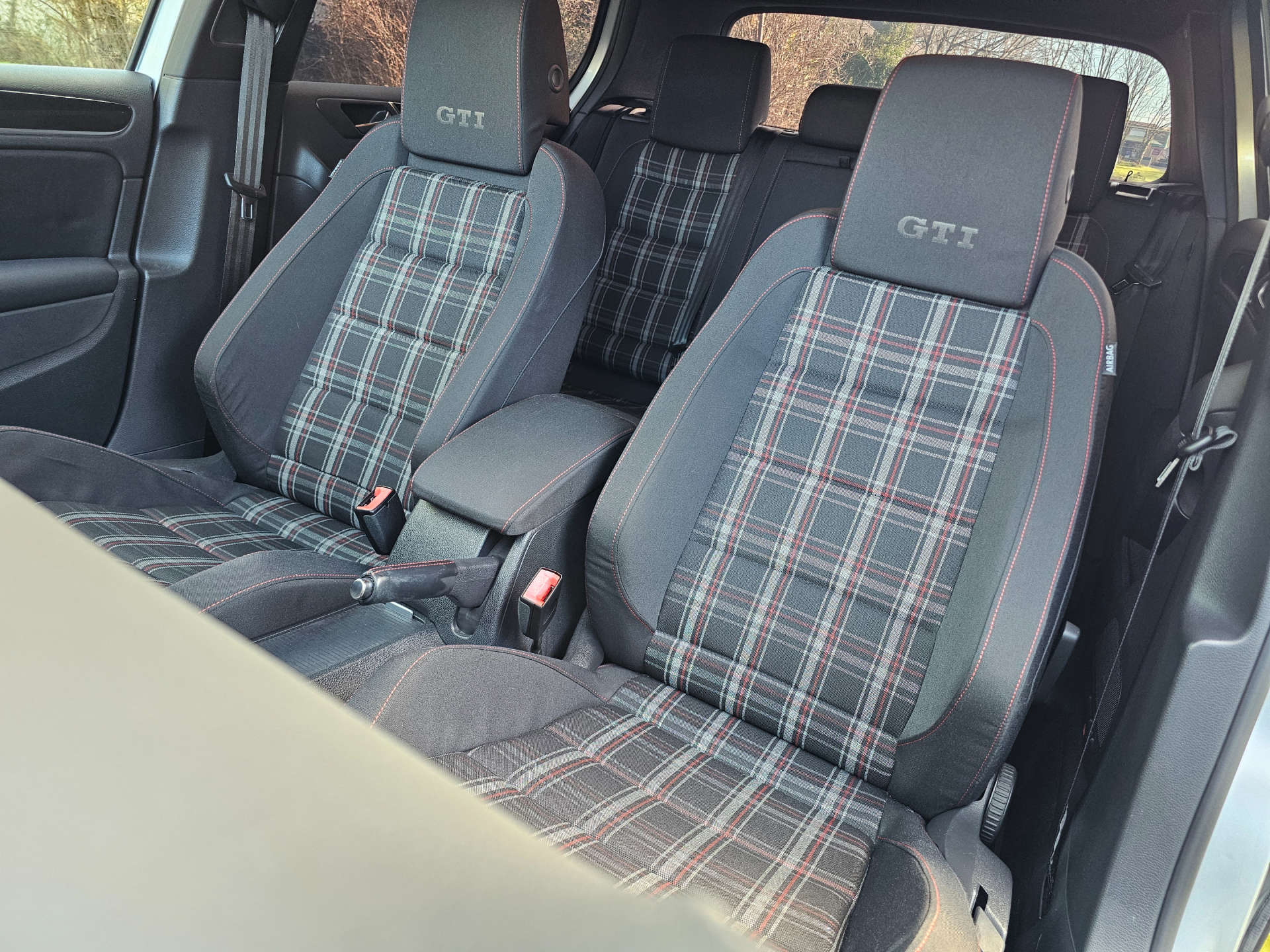 VOLKSWAGEN GOLF 2.0 TSI GTI DSG Euro 5 5dr #11