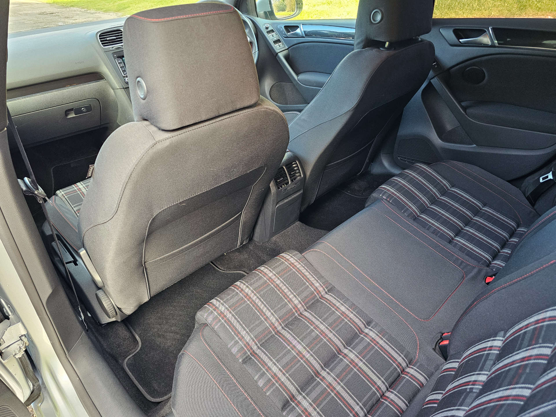 VOLKSWAGEN GOLF 2.0 TSI GTI DSG Euro 5 5dr #12