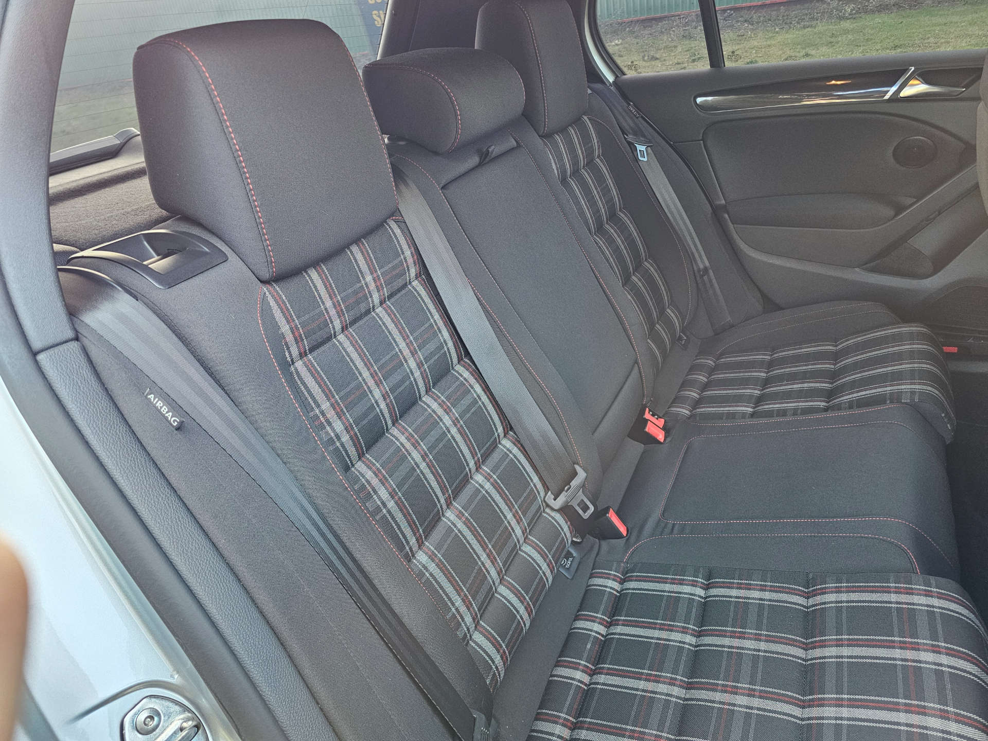 VOLKSWAGEN GOLF 2.0 TSI GTI DSG Euro 5 5dr #15