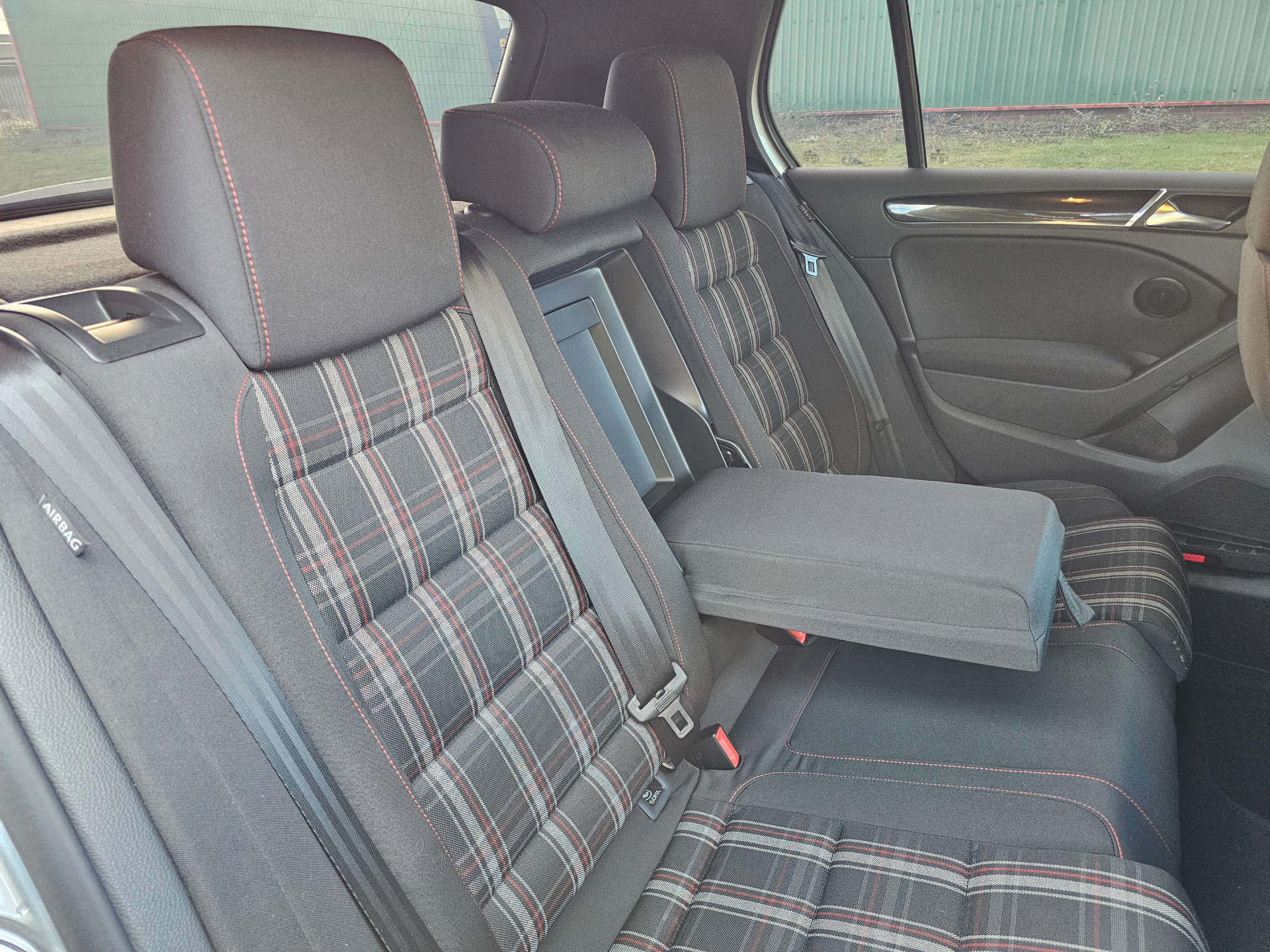 VOLKSWAGEN GOLF 2.0 TSI GTI DSG Euro 5 5dr #16