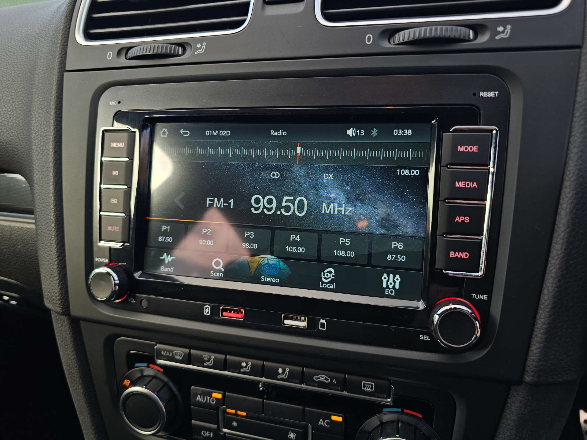 VOLKSWAGEN GOLF 2.0 TSI GTI DSG Euro 5 5dr #19