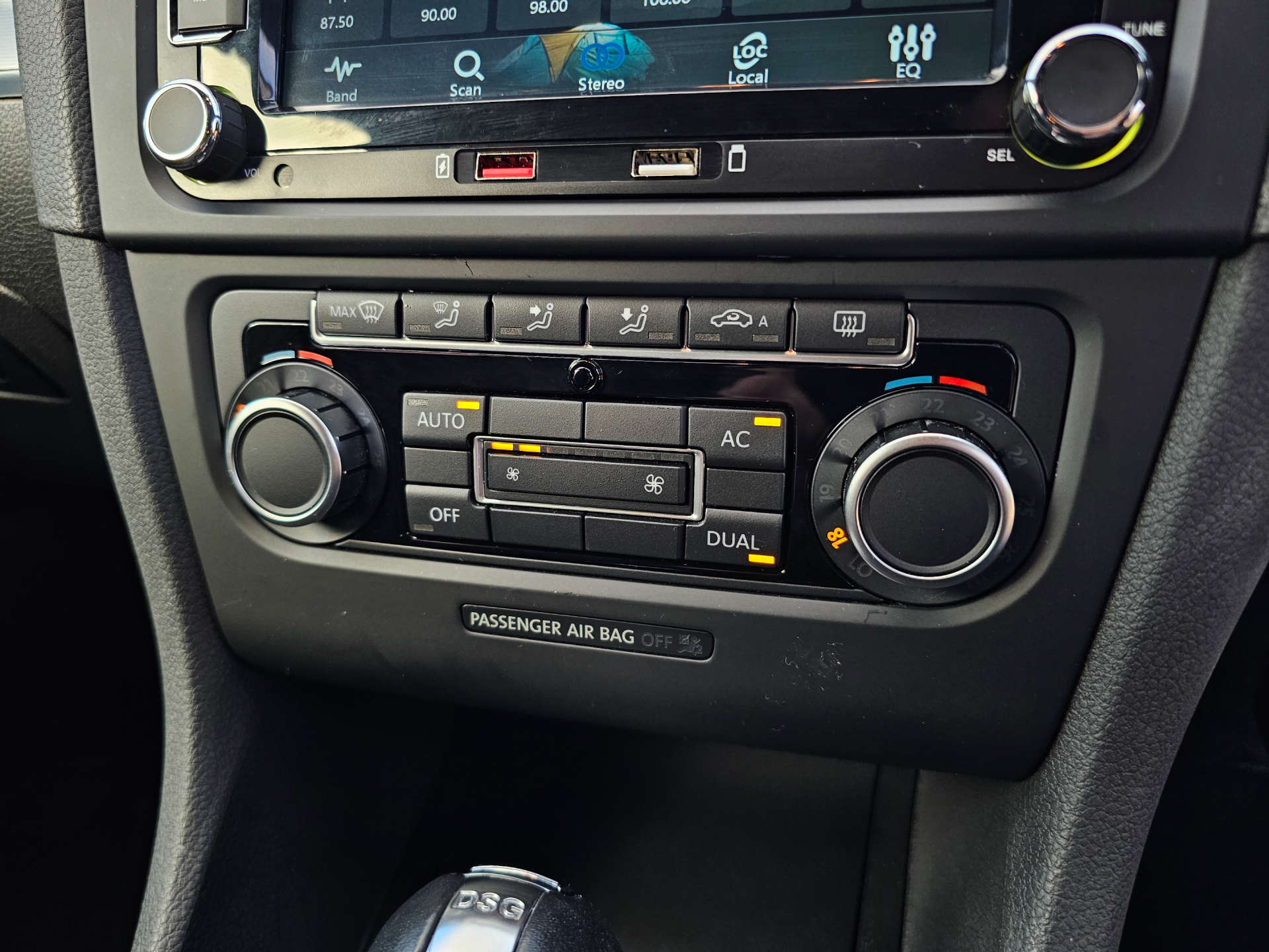 VOLKSWAGEN GOLF 2.0 TSI GTI DSG Euro 5 5dr #20